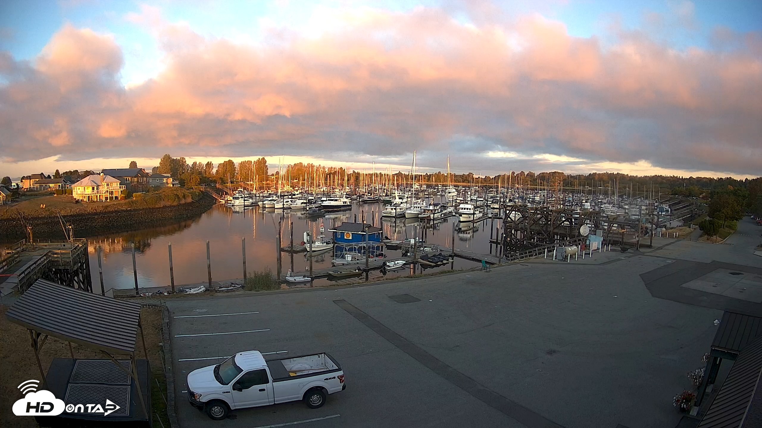 Snapshot of Point Roberts Marina NW Live Webcam taken Sep 6, 2026, 6:54am PDT