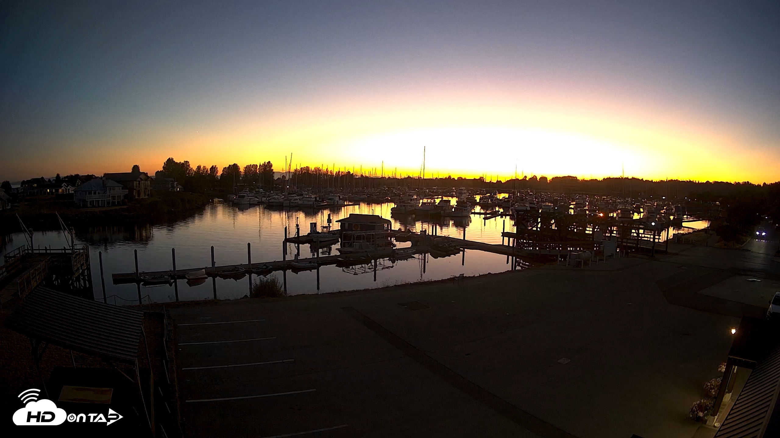 Snapshot of Point Roberts Marina NW Live Webcam taken Aug 20, 2026, 8:50pm PDT
