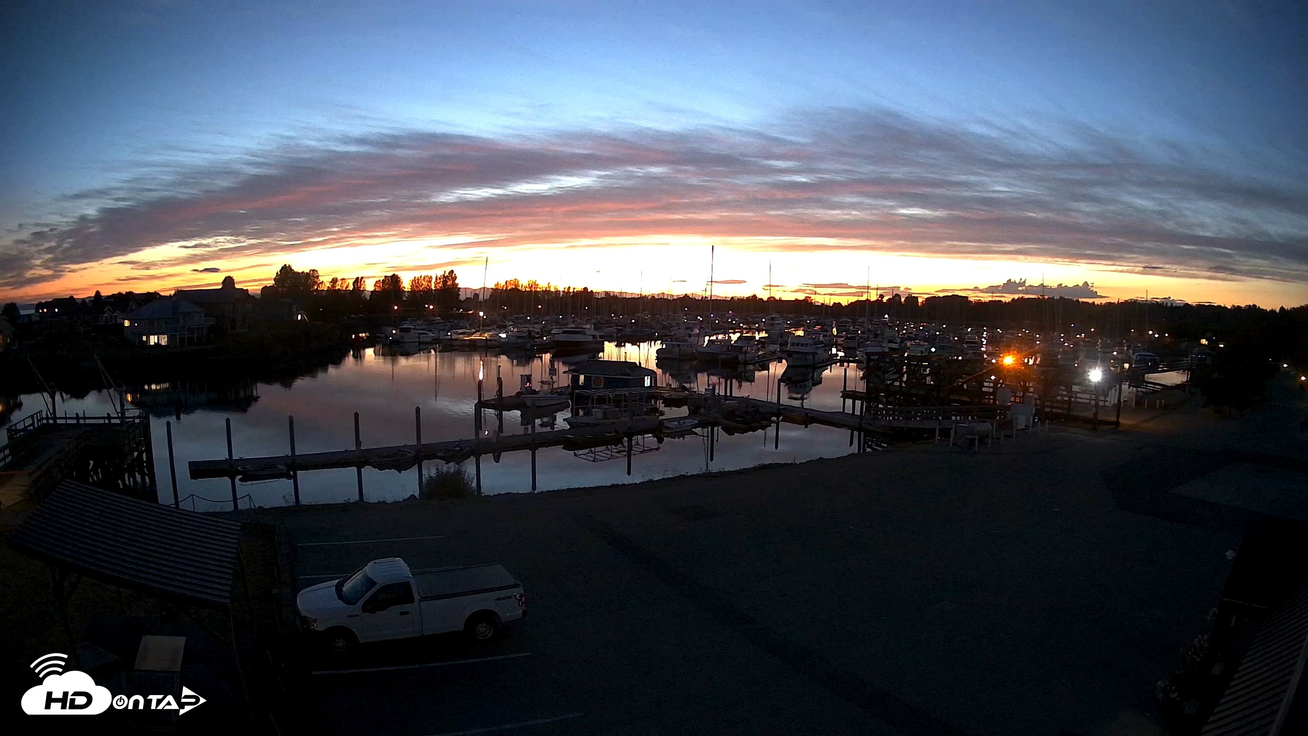 Snapshot of Point Roberts Marina NW Live Webcam taken Sep 21, 2026, 7:50pm PDT