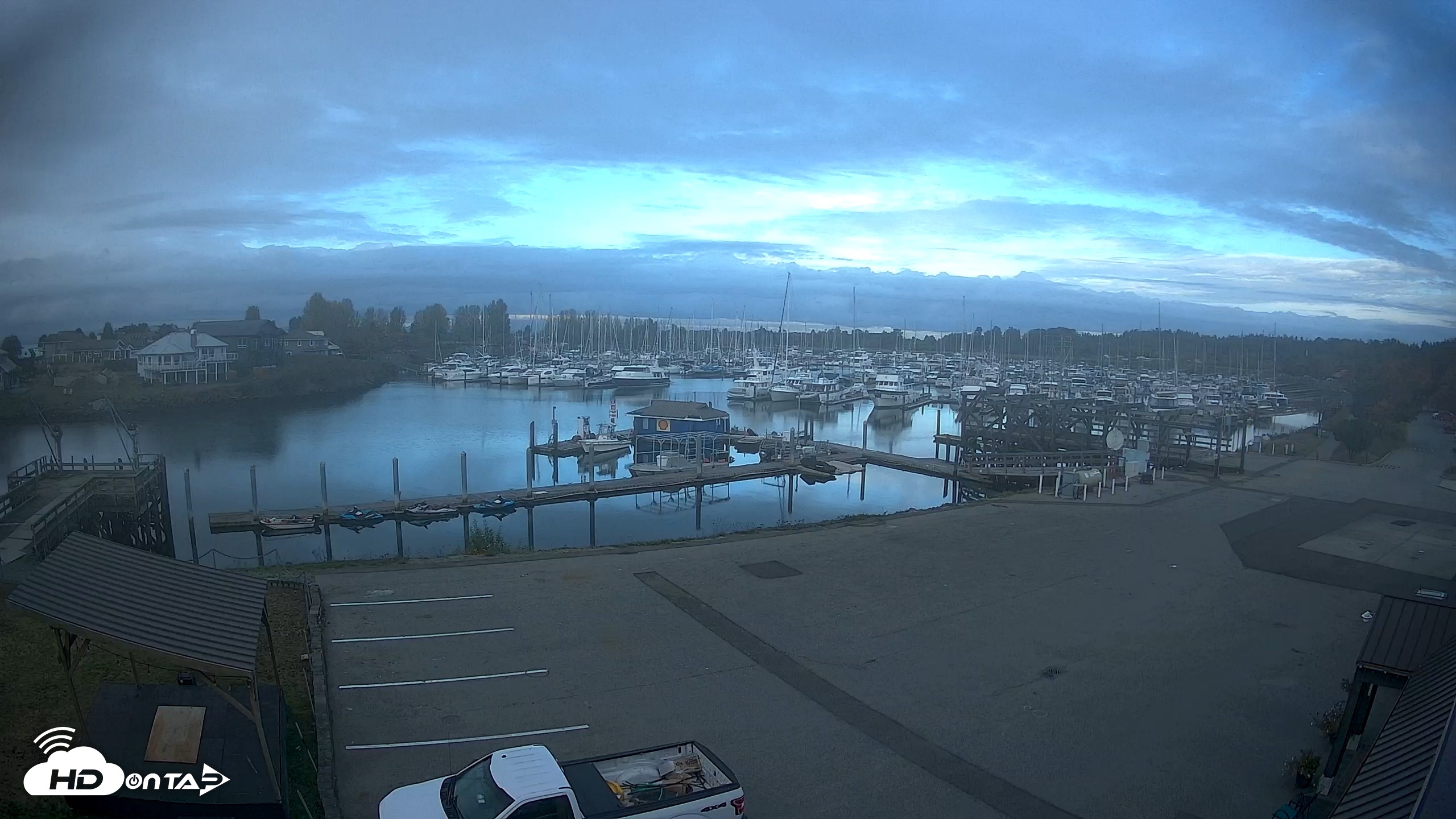 Snapshot of Point Roberts Marina NW Live Webcam taken Oct 10, 2026, 8:20am PDT