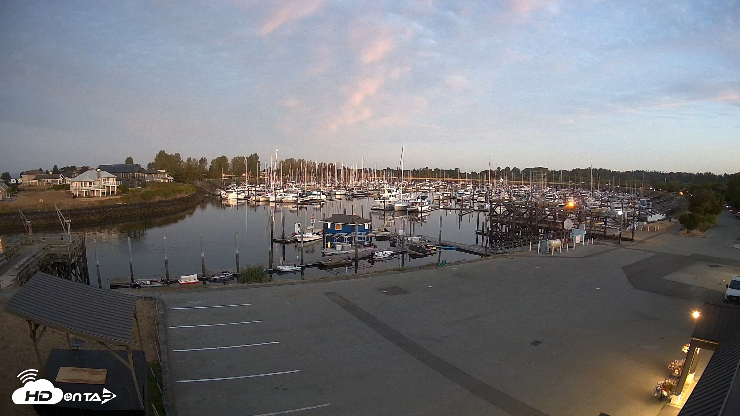 Snapshot of Point Roberts Marina NW Live Webcam taken Aug 19, 2026, 5:41am PDT