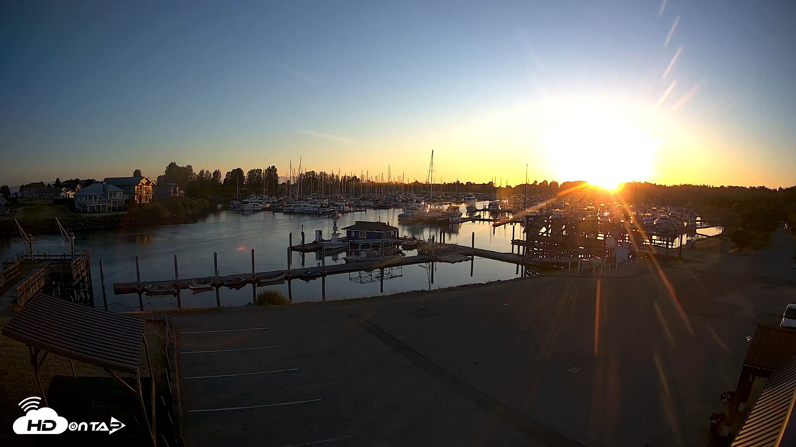 Snapshot of Point Roberts Marina NW Live Webcam taken Jun 21, 2026, 9:01pm PDT