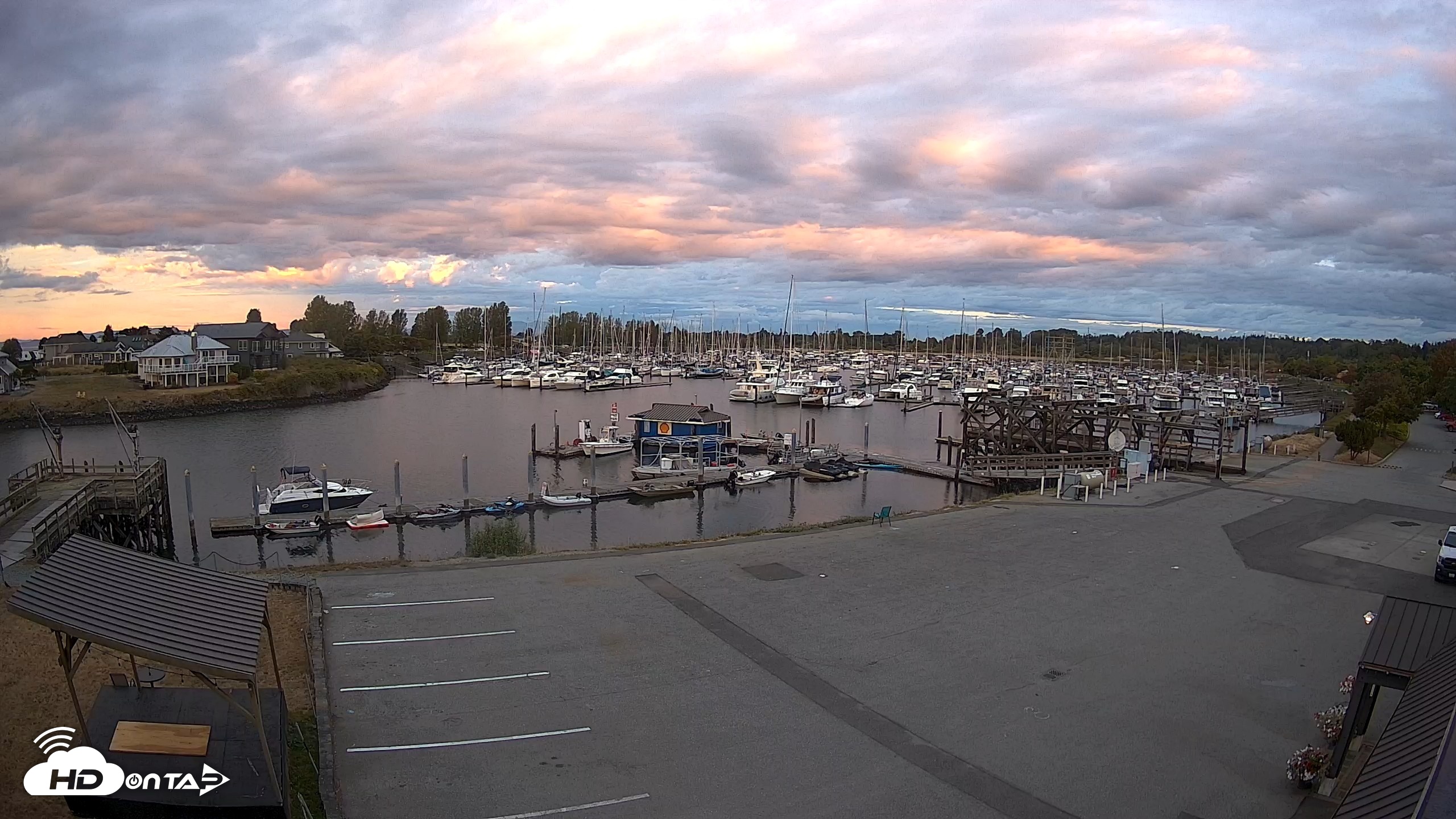 Snapshot of Point Roberts Marina NW Live Webcam taken Aug 27, 2026, 6:35am PDT