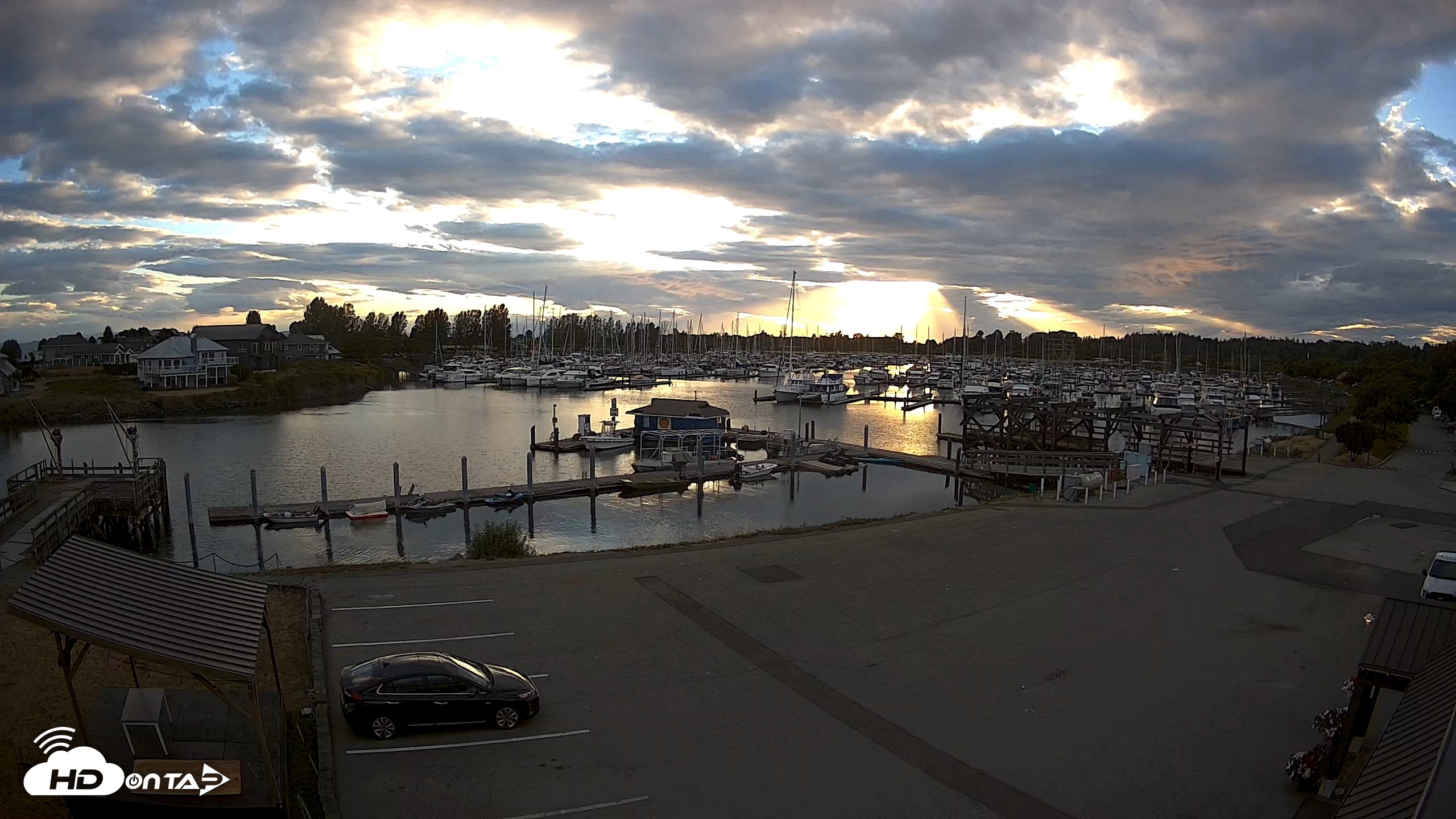 Snapshot of Point Roberts Marina NW Live Webcam taken Aug 1, 2026, 8:09pm PDT