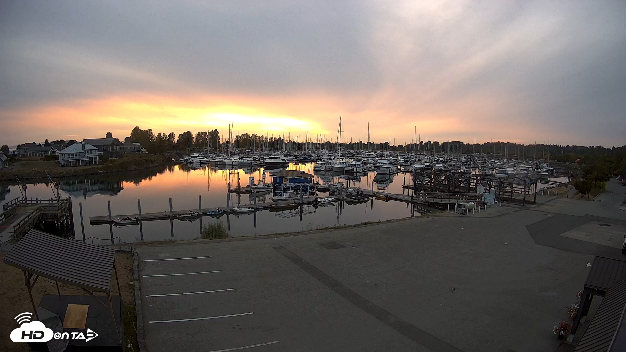 Snapshot of Point Roberts Marina NW Live Webcam taken Sep 11, 2026, 7:36pm PDT
