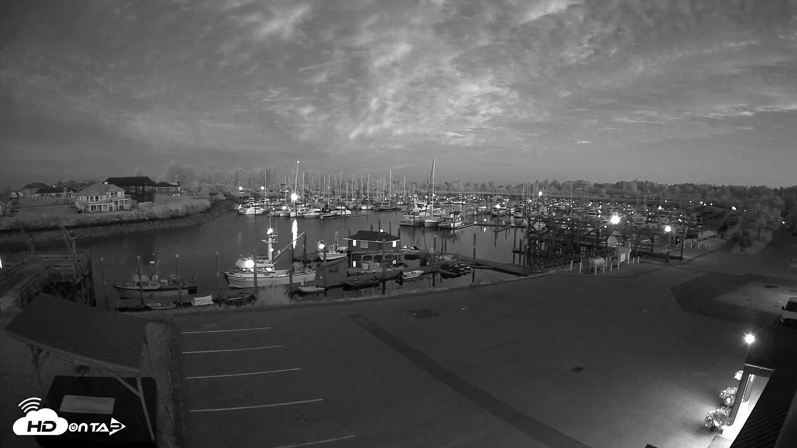 Snapshot of Point Roberts Marina NW Live Webcam taken Aug 19, 2026, 5:27am PDT