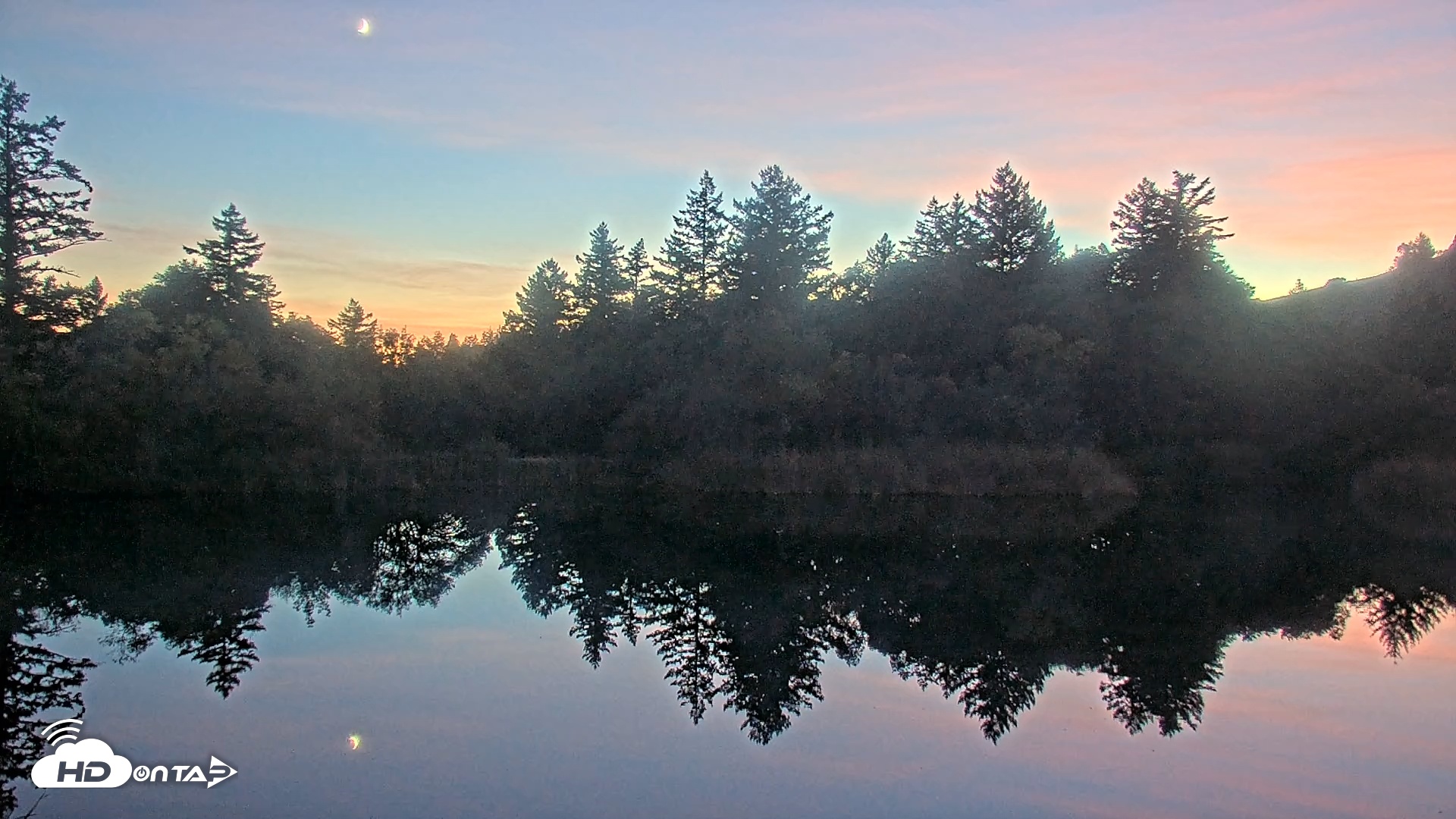 Snapshot of Midpeninsula Regional Open Space Live Webcam taken Oct 25, 2025, 6:45pm PDT