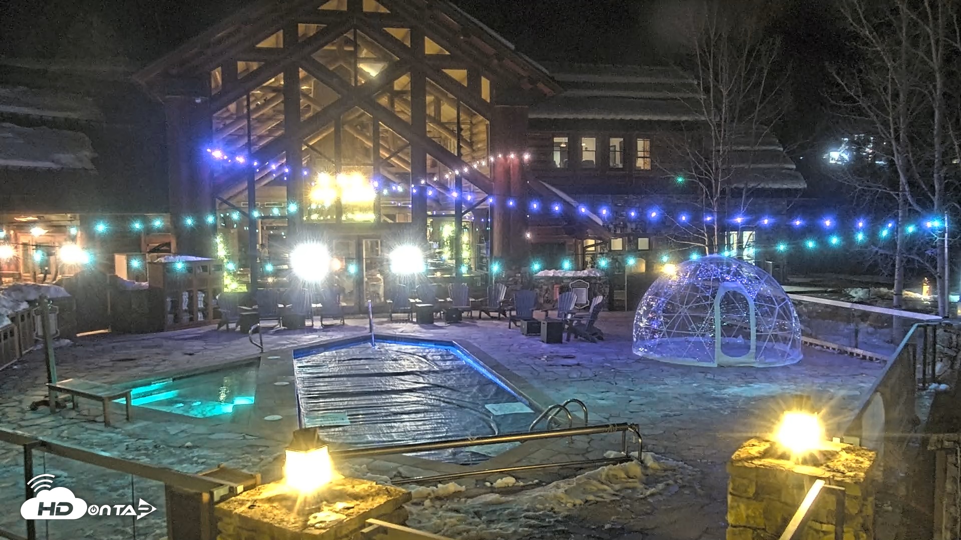 Snapshot of Mountain Lodge Telluride Live Webcam taken Dec 17, 2025, 7:42pm MST