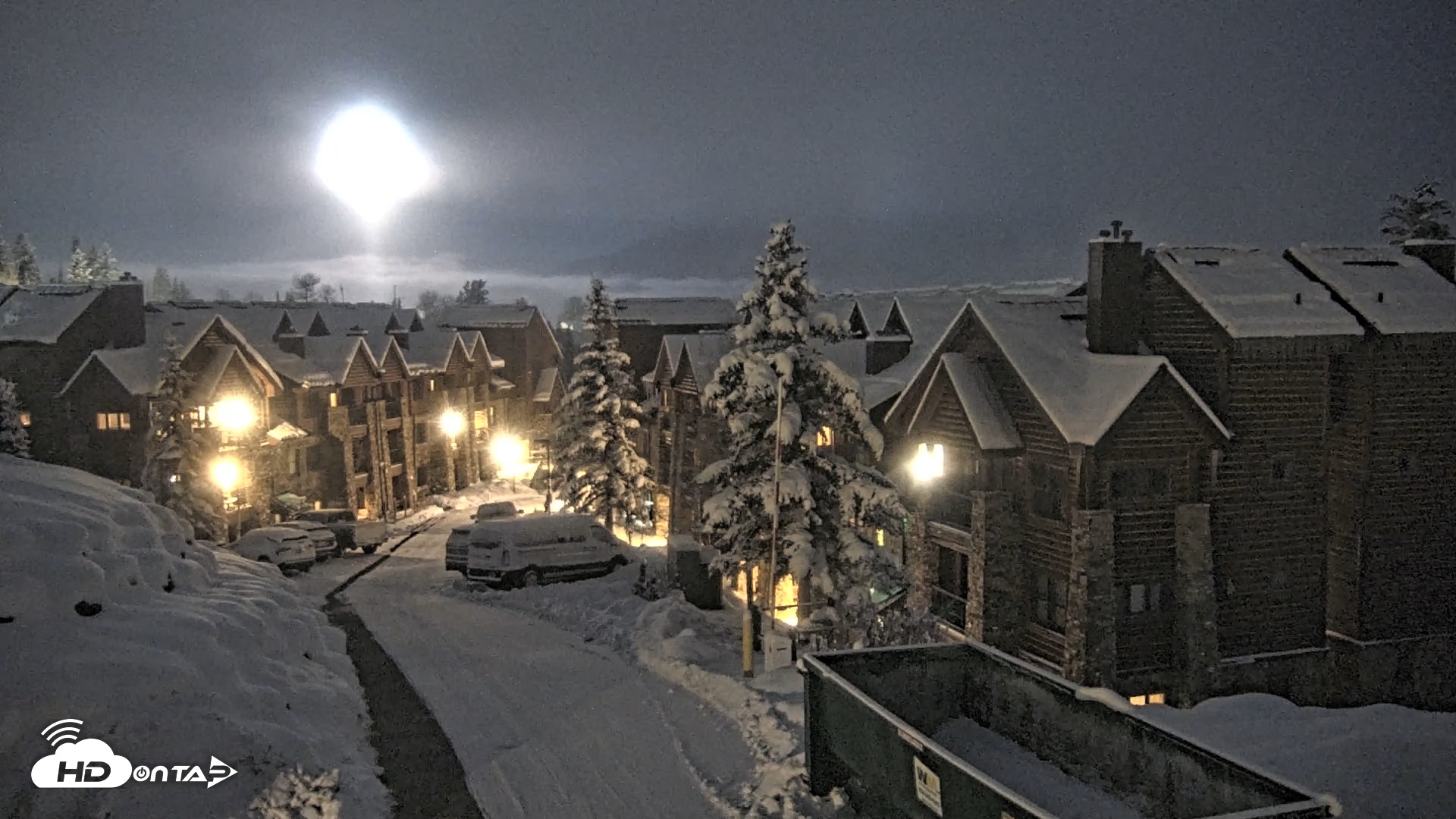 Snapshot of Mountain Lodge Telluride Live Webcam taken Dec 4, 2025, 6:15am MST