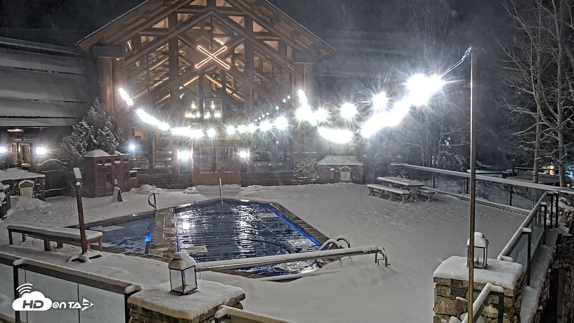 Snapshot of Mountain Lodge Telluride Live Webcam taken Mar 4, 2025, 4:12am MST