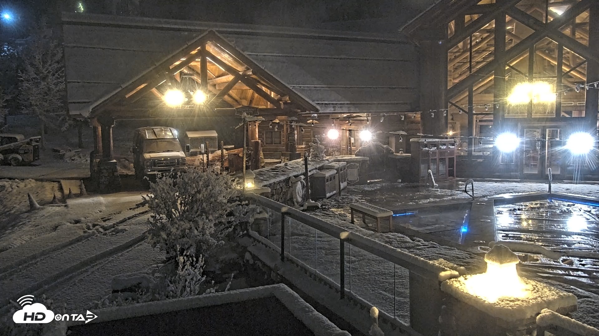 Snapshot of Mountain Lodge Telluride Live Webcam taken Nov 20, 2025, 5:07am MST