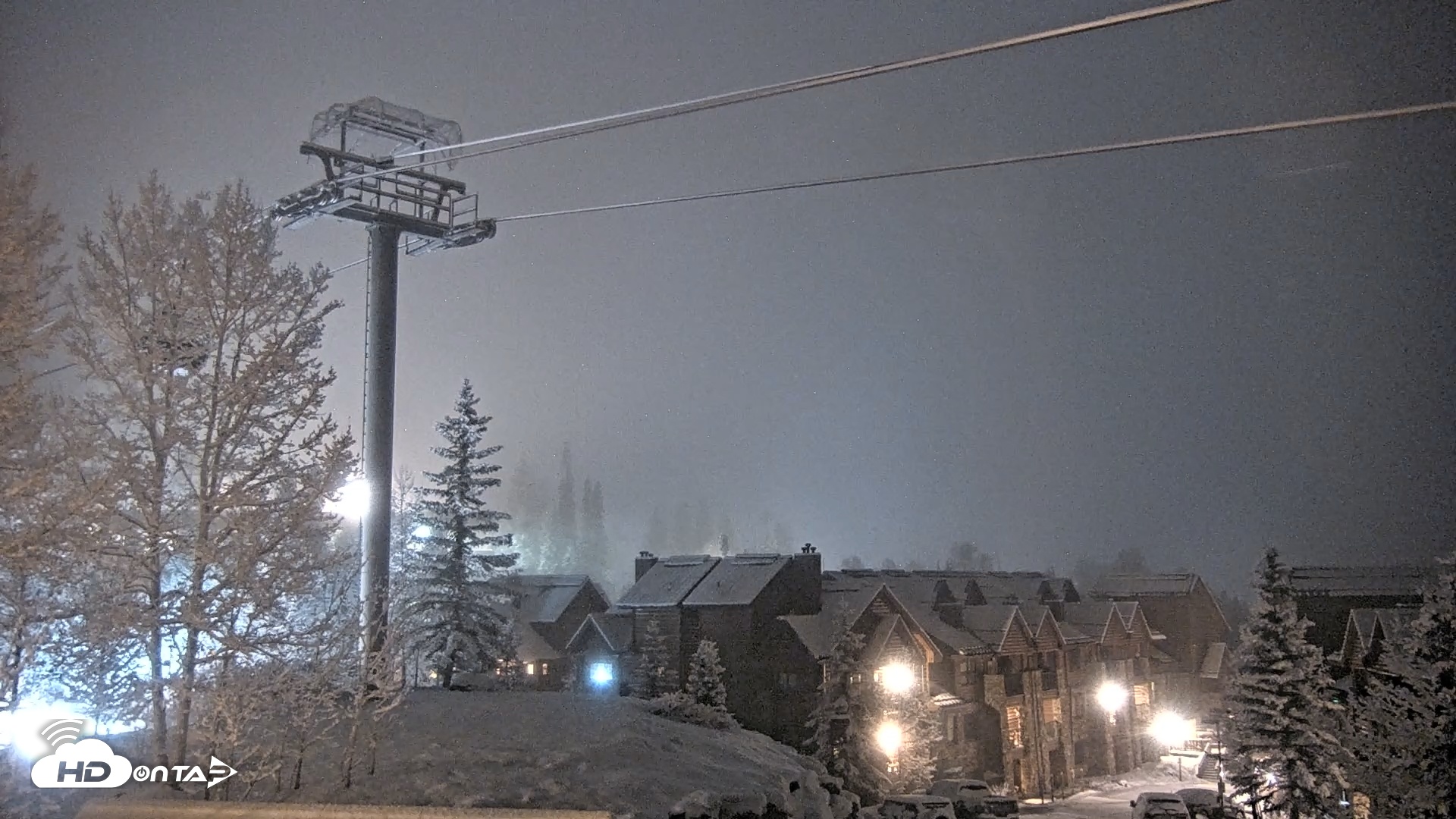 Snapshot of Mountain Lodge Telluride Live Webcam taken Nov 20, 2025, 5:06am MST