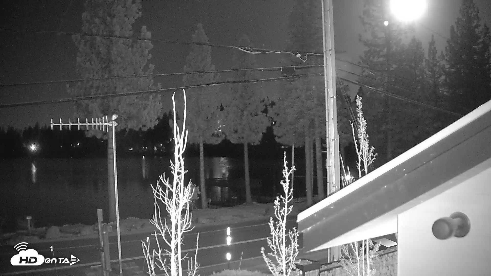 Snapshot of Carnelian Bay North Lake Tahoe Live Webcam taken Apr 30, 2026, 3:43am PDT