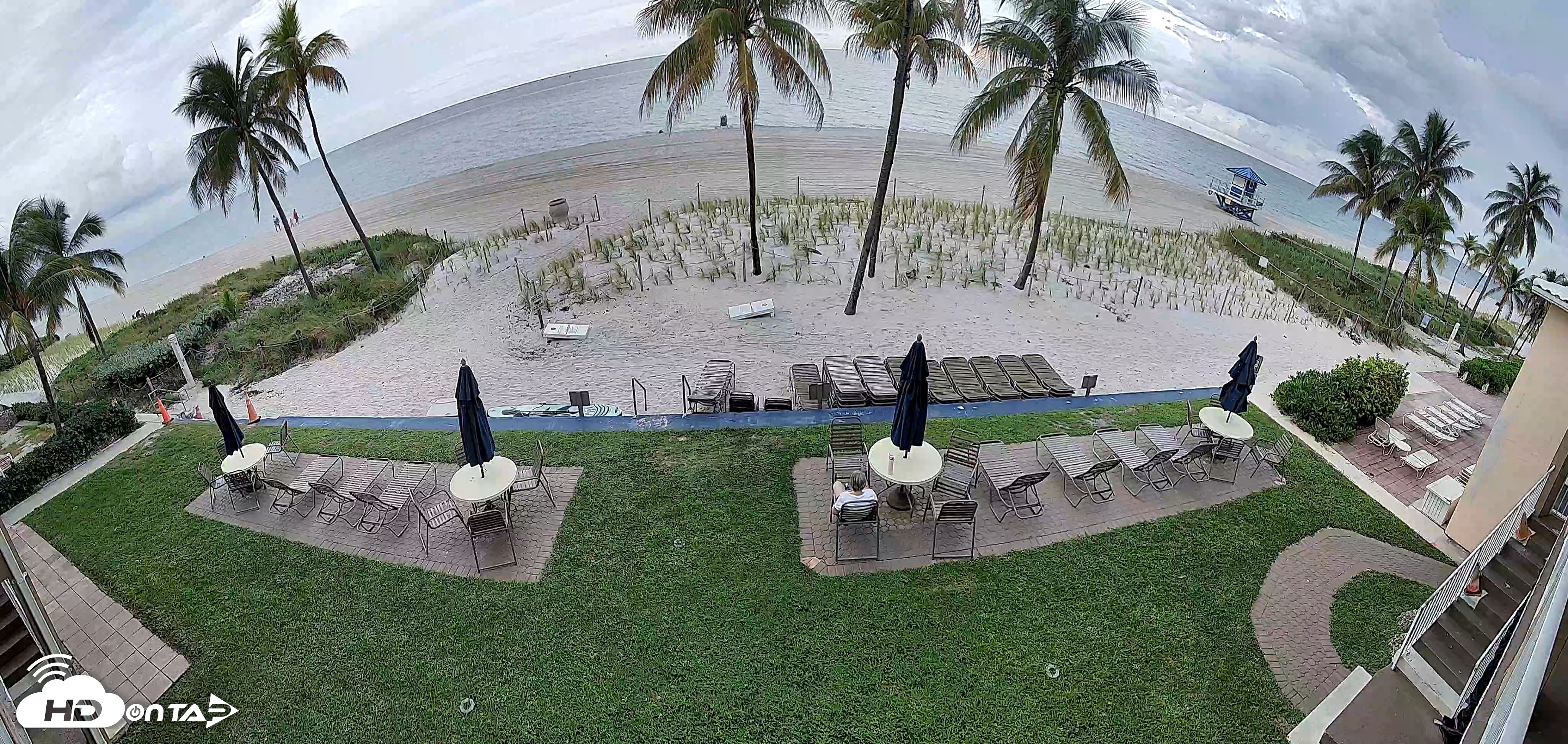 Snapshot of Hollywood Beach Enchanted Isle Resort Live Cam taken Oct 7, 2026, 6:02pm EDT