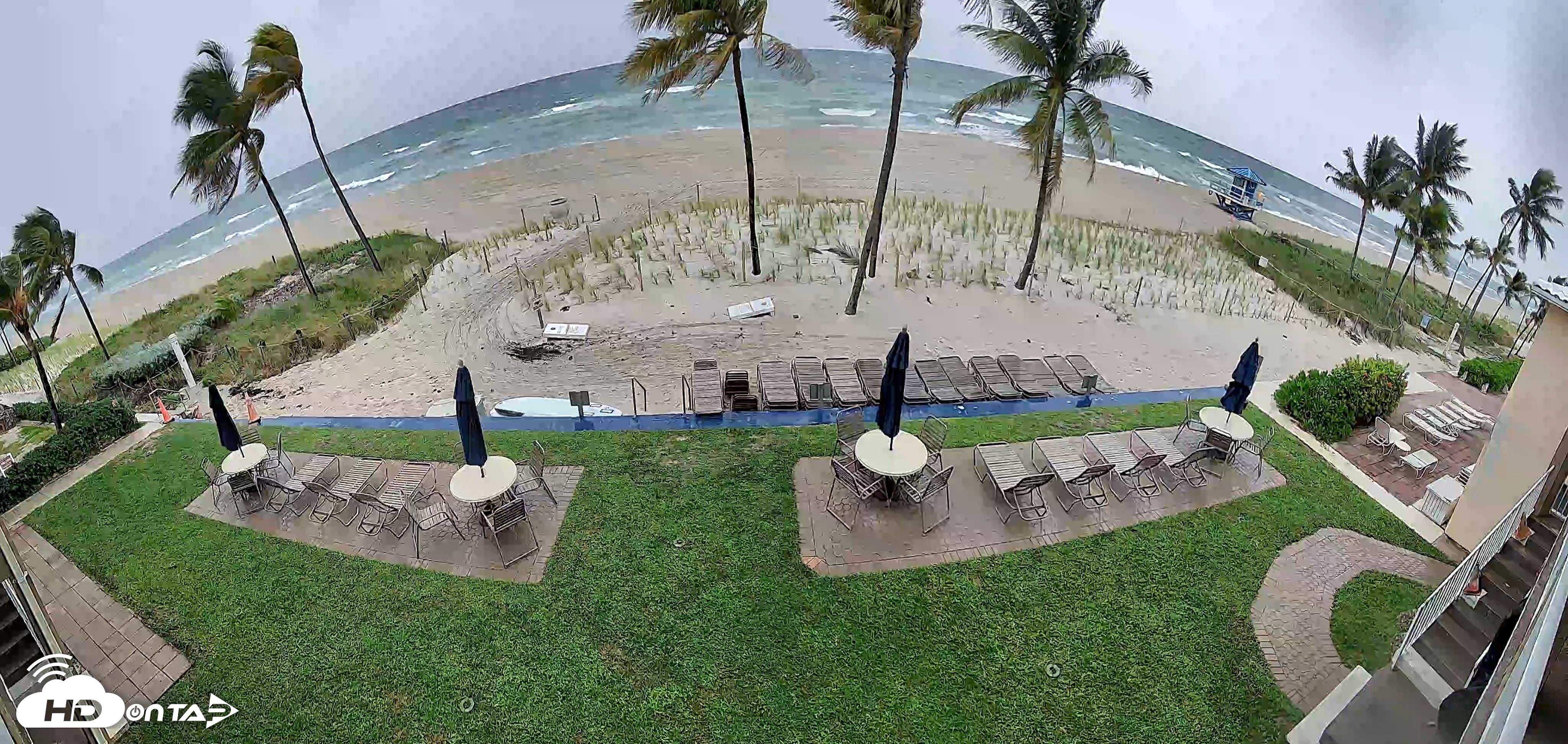 Snapshot of Hollywood Beach Enchanted Isle Resort Live Cam taken Sep 30, 2026, 2:11pm EDT