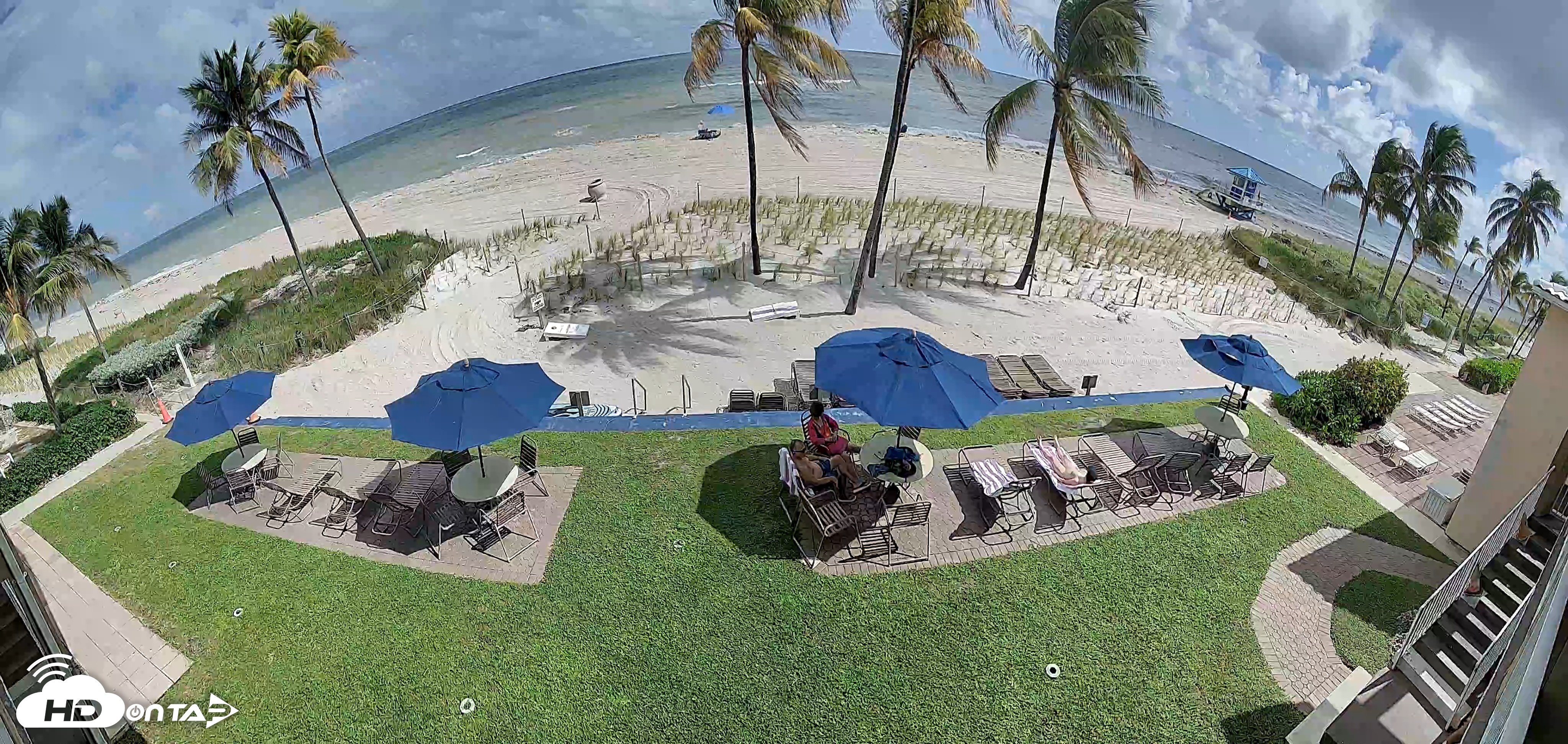 Snapshot of Hollywood Beach Enchanted Isle Resort Live Cam taken Oct 28, 2026, 1:37pm EDT