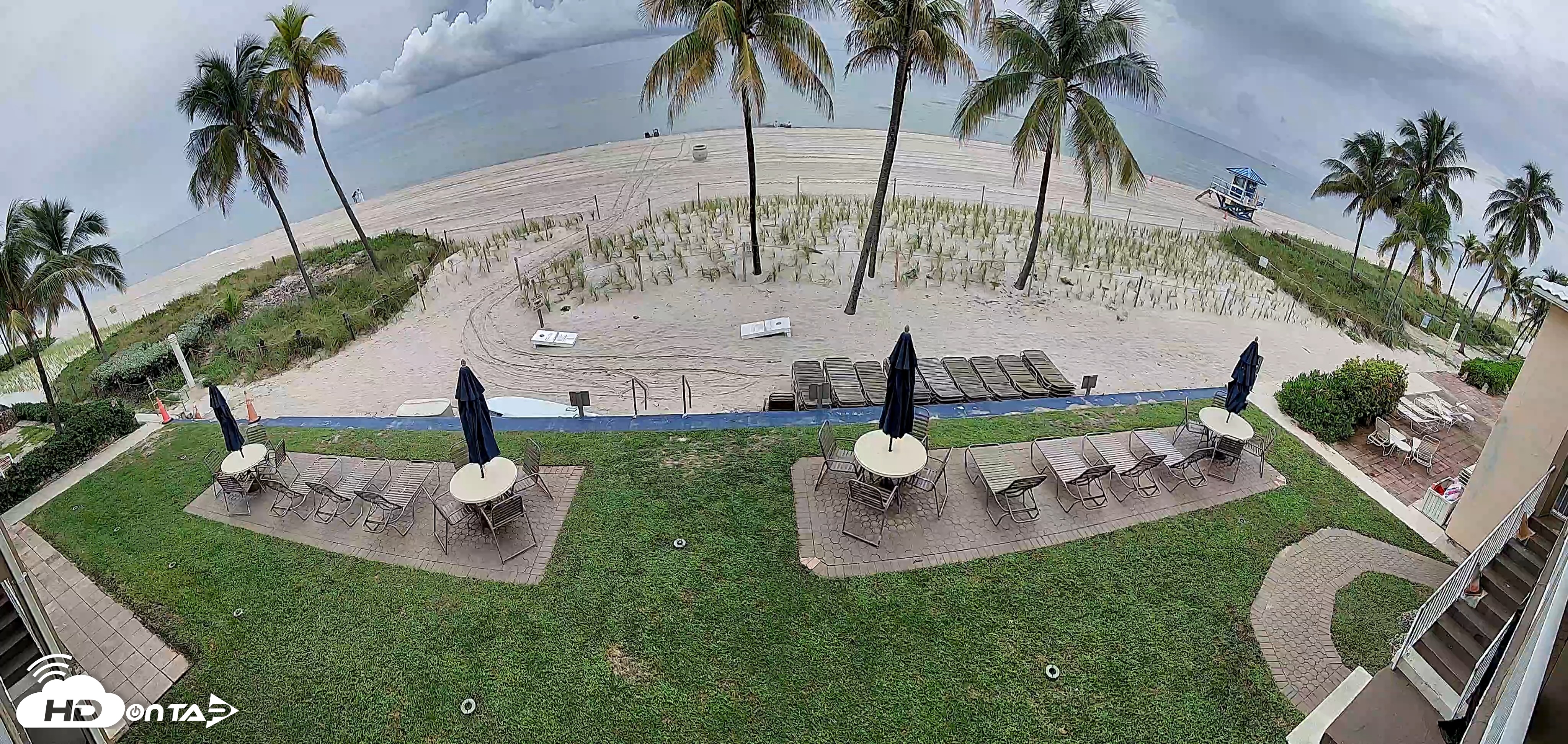 Snapshot of Hollywood Beach Enchanted Isle Resort Live Cam taken Sep 23, 2026, 1:40pm EDT
