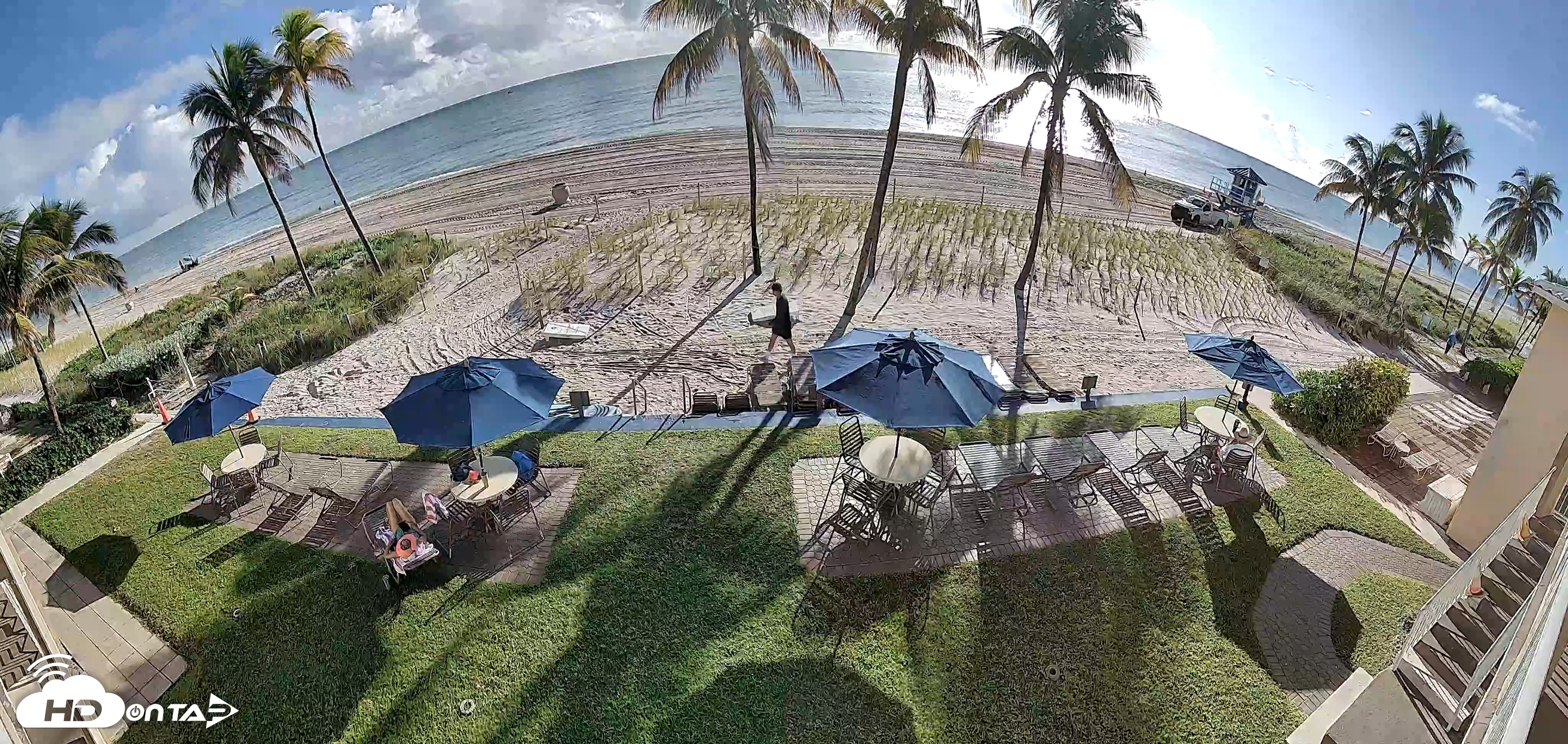 Snapshot of Hollywood Beach Enchanted Isle Resort Live Cam taken Oct 30, 2026, 9:32am EDT
