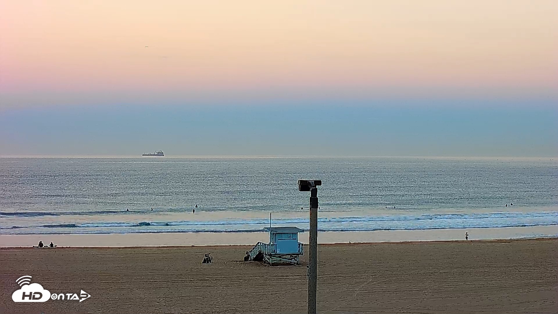 Snapshot of El Porto - Manhattan Beach Live Surf Webcam taken Sep 10, 2026, 6:32am PDT