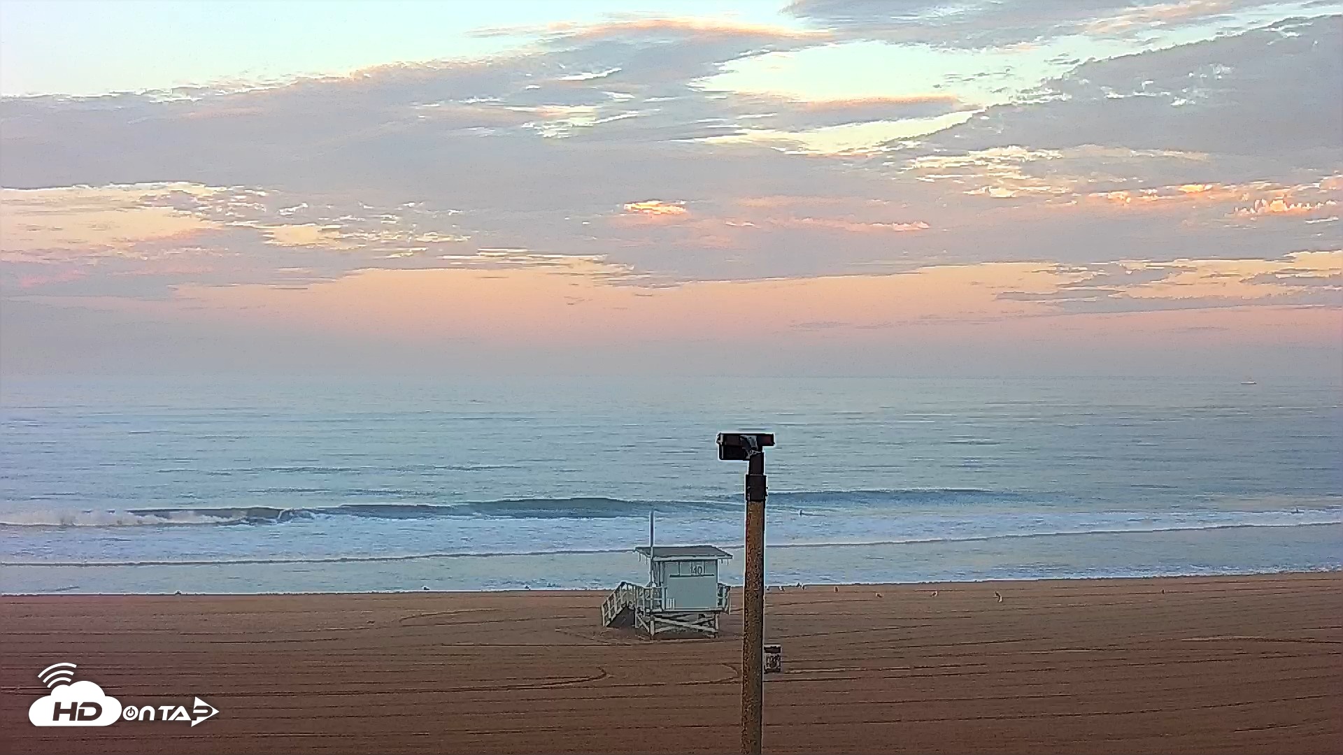 Snapshot of El Porto - Manhattan Beach Live Surf Webcam taken Sep 8, 2026, 6:43am PDT
