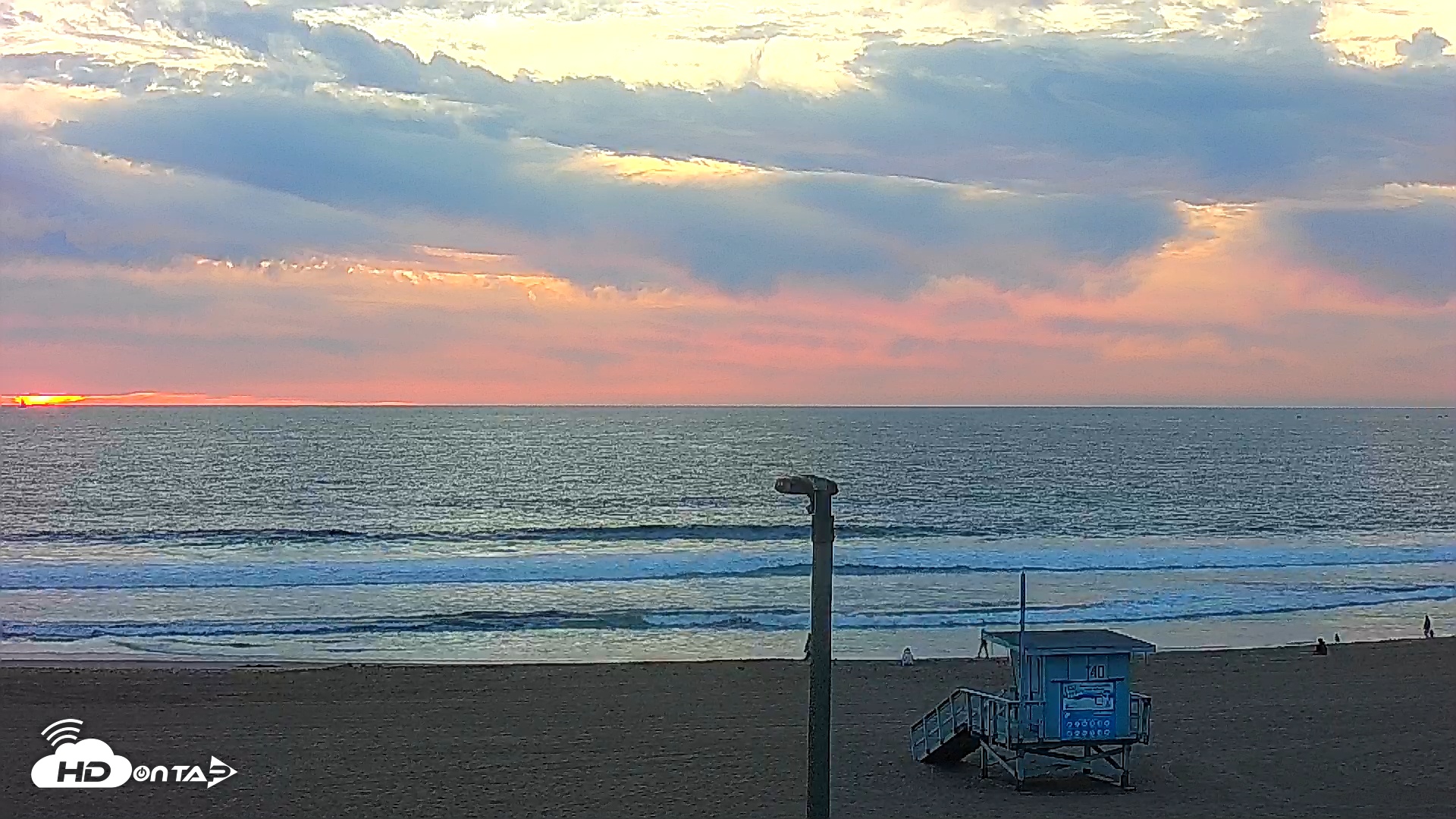 Snapshot of El Porto - Manhattan Beach Live Surf Webcam taken Jan 25, 2026, 5:19pm PST