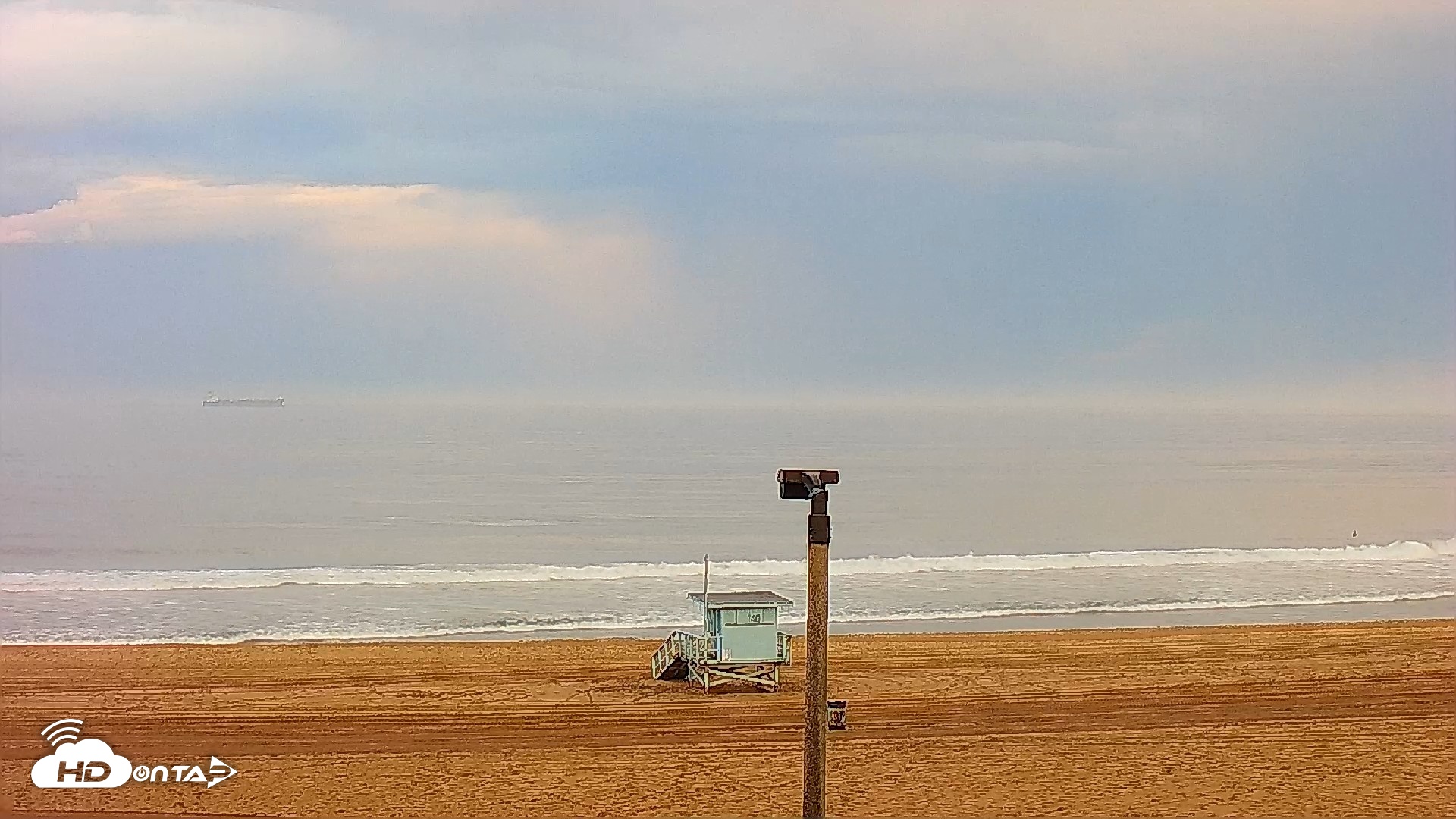 Snapshot of El Porto - Manhattan Beach Live Surf Webcam taken Sep 7, 2026, 6:46am PDT