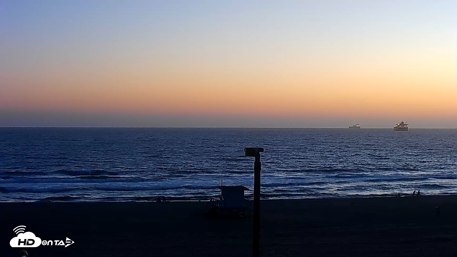 Snapshot of El Porto - Manhattan Beach Live Surf Webcam taken Aug 1, 2026, 8:12pm PDT