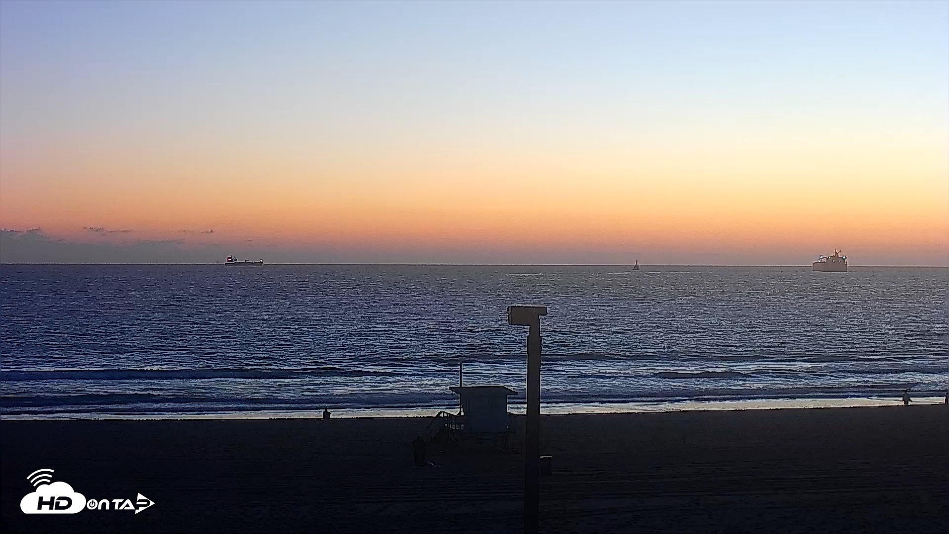 Snapshot of El Porto - Manhattan Beach Live Surf Webcam taken Sep 4, 2026, 7:31pm PDT