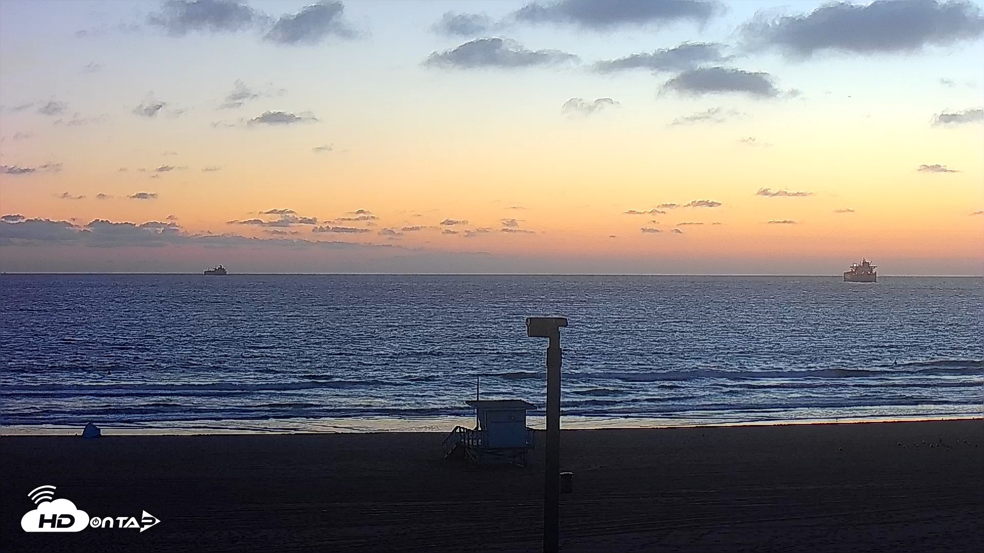 Snapshot of El Porto - Manhattan Beach Live Surf Webcam taken Sep 3, 2026, 7:26pm PDT