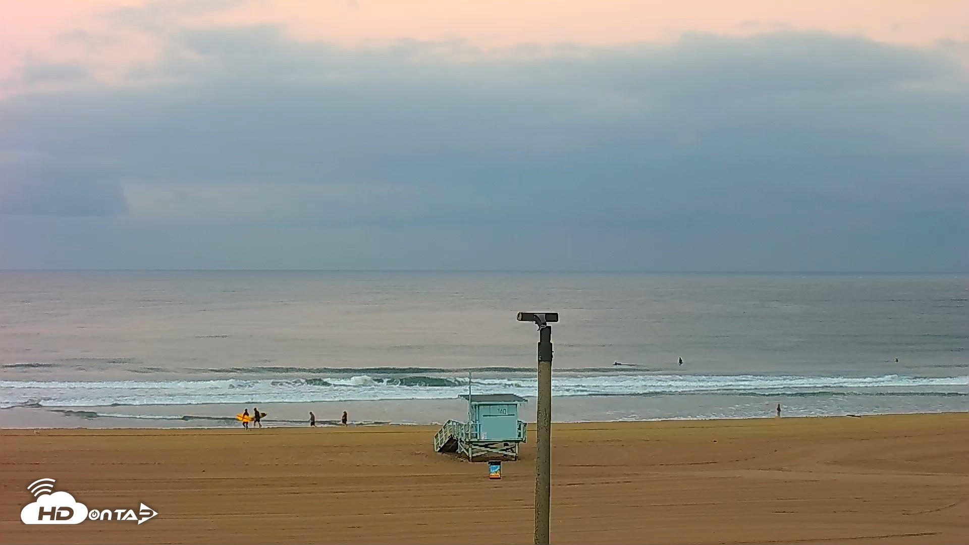 Snapshot of El Porto - Manhattan Beach Live Surf Webcam taken Sep 19, 2026, 6:34am PDT