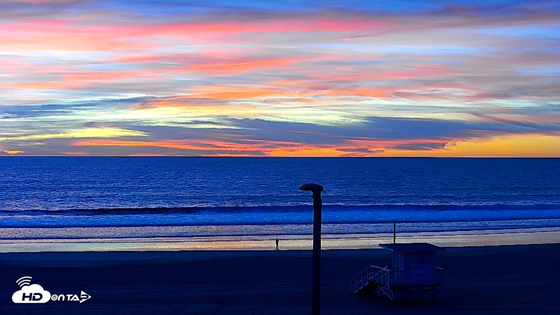 Snapshot of El Porto - Manhattan Beach Live Surf Webcam taken Dec 4, 2025, 5:00pm PST