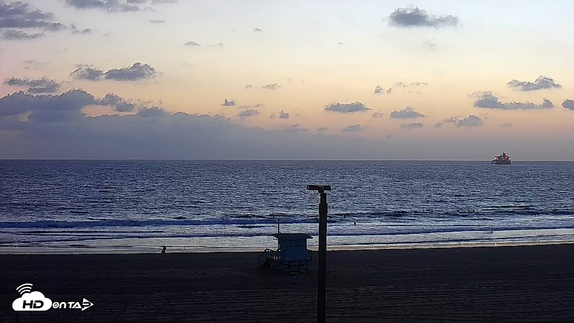 Snapshot of El Porto - Manhattan Beach Live Surf Webcam taken Sep 16, 2026, 7:12pm PDT