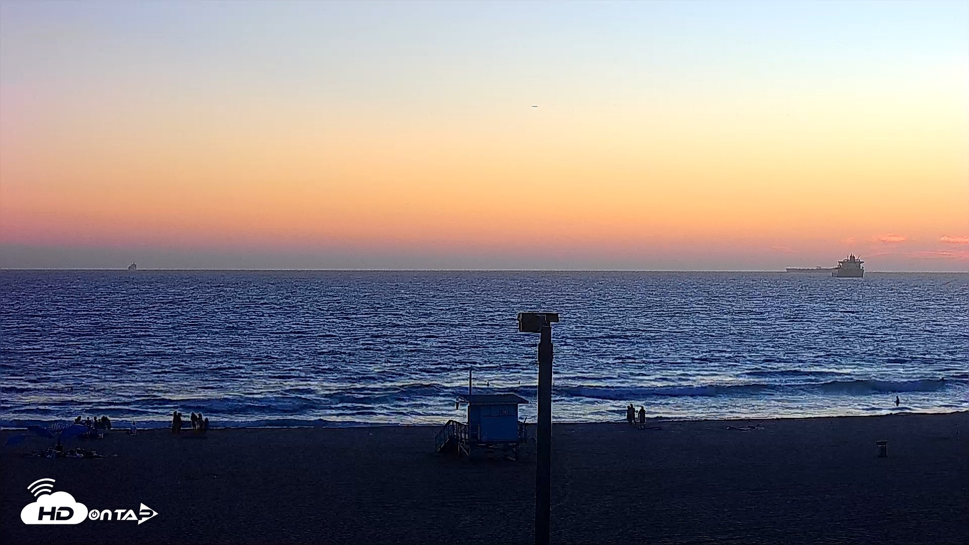 Snapshot of El Porto - Manhattan Beach Live Surf Webcam taken Aug 23, 2026, 7:37pm PDT