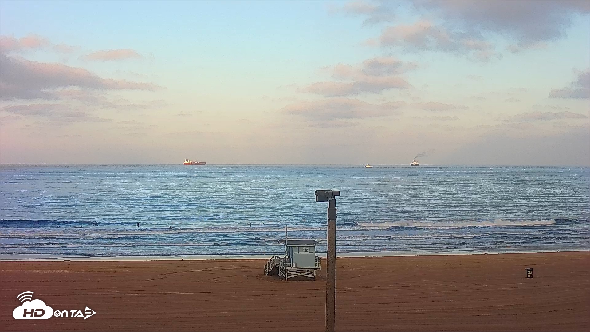 Snapshot of El Porto - Manhattan Beach Live Surf Webcam taken Sep 1, 2026, 6:54am PDT