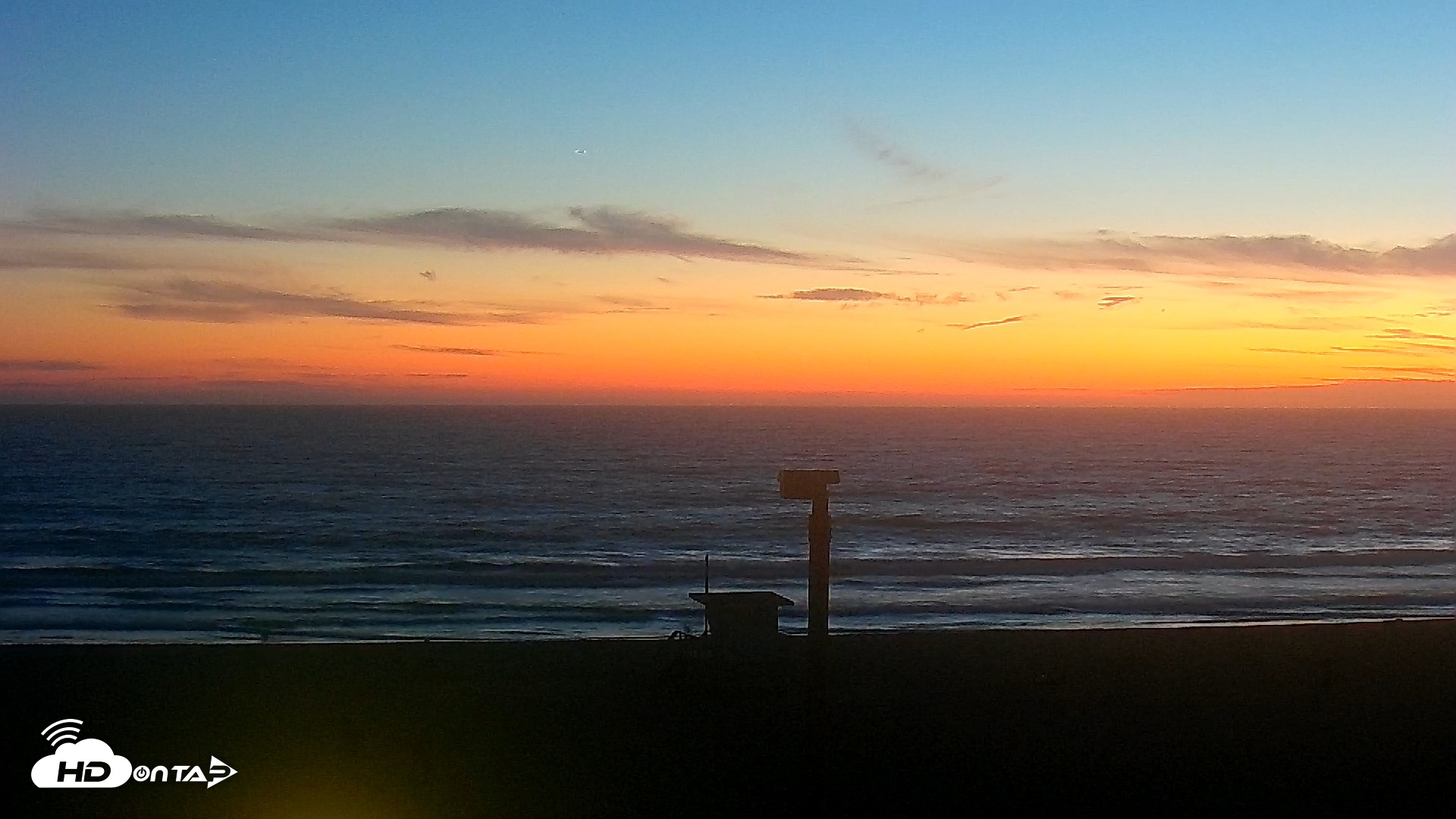 Snapshot of El Porto - Manhattan Beach Live Surf Webcam taken Aug 16, 2026, 8:12pm PDT