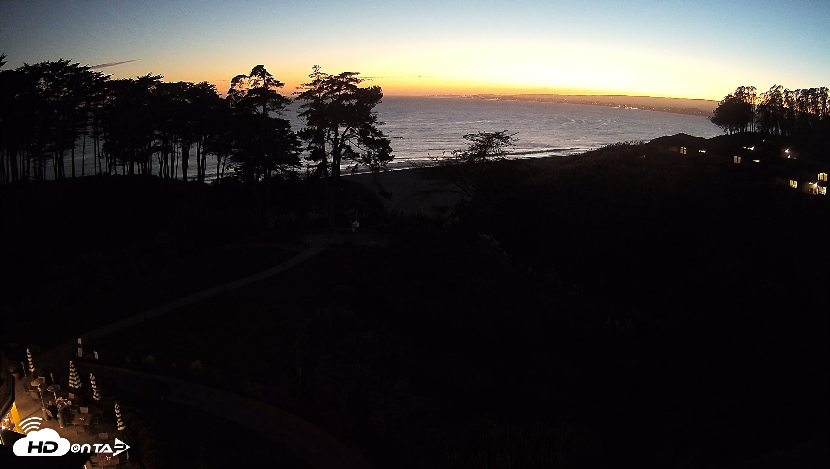 Snapshot of Monterey Bay's Seascape Beach Resort Live Webcam taken Aug 21, 2026, 8:29pm PDT