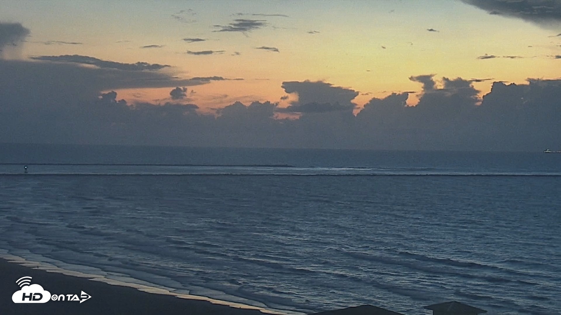 Snapshot of The Dunes - Port Aransas Live Beach Cam taken Sep 9, 2026, 6:48am CDT