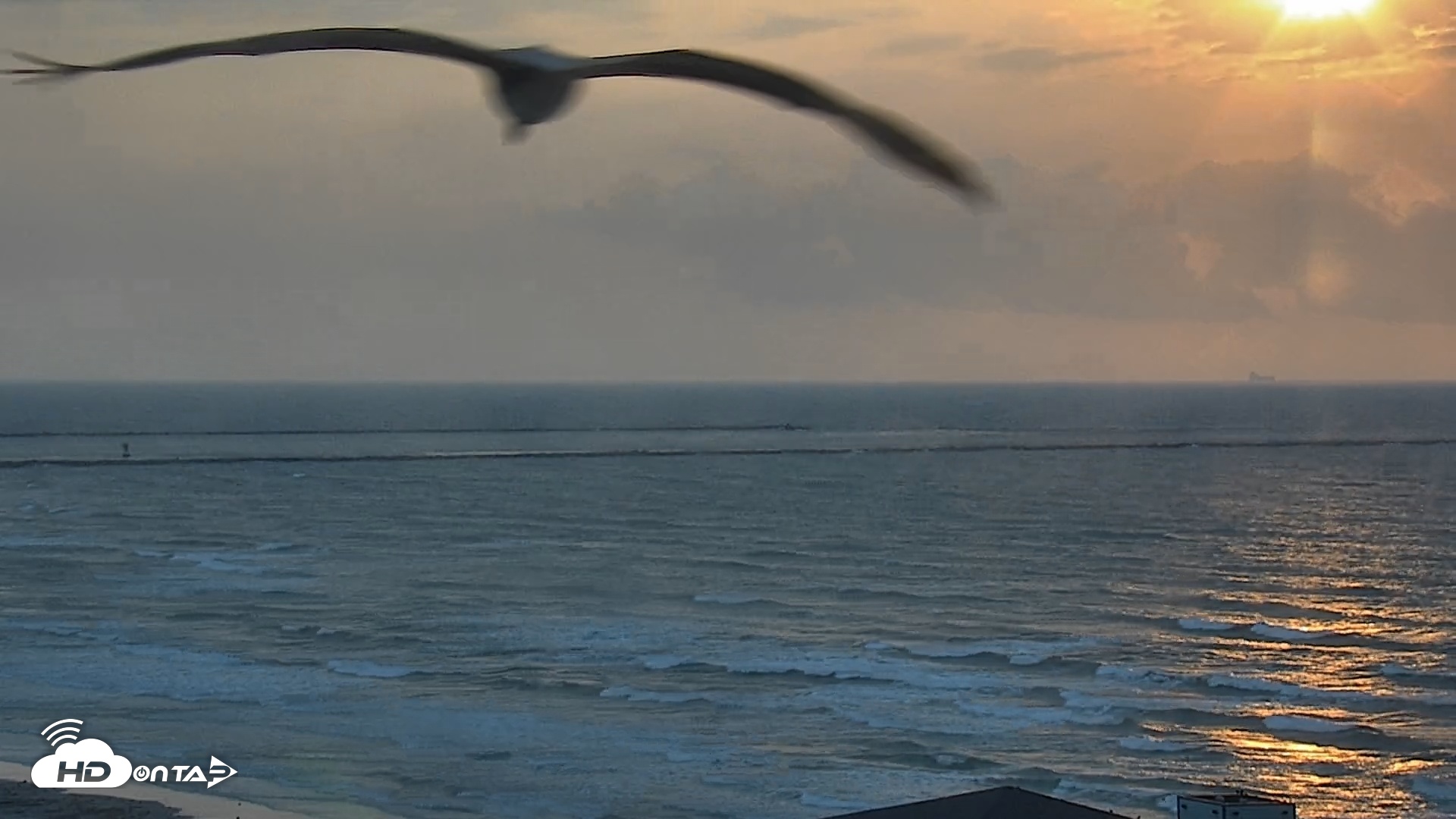 Snapshot of The Dunes - Port Aransas Live Beach Cam taken Apr 27, 2025, 7:21am CDT