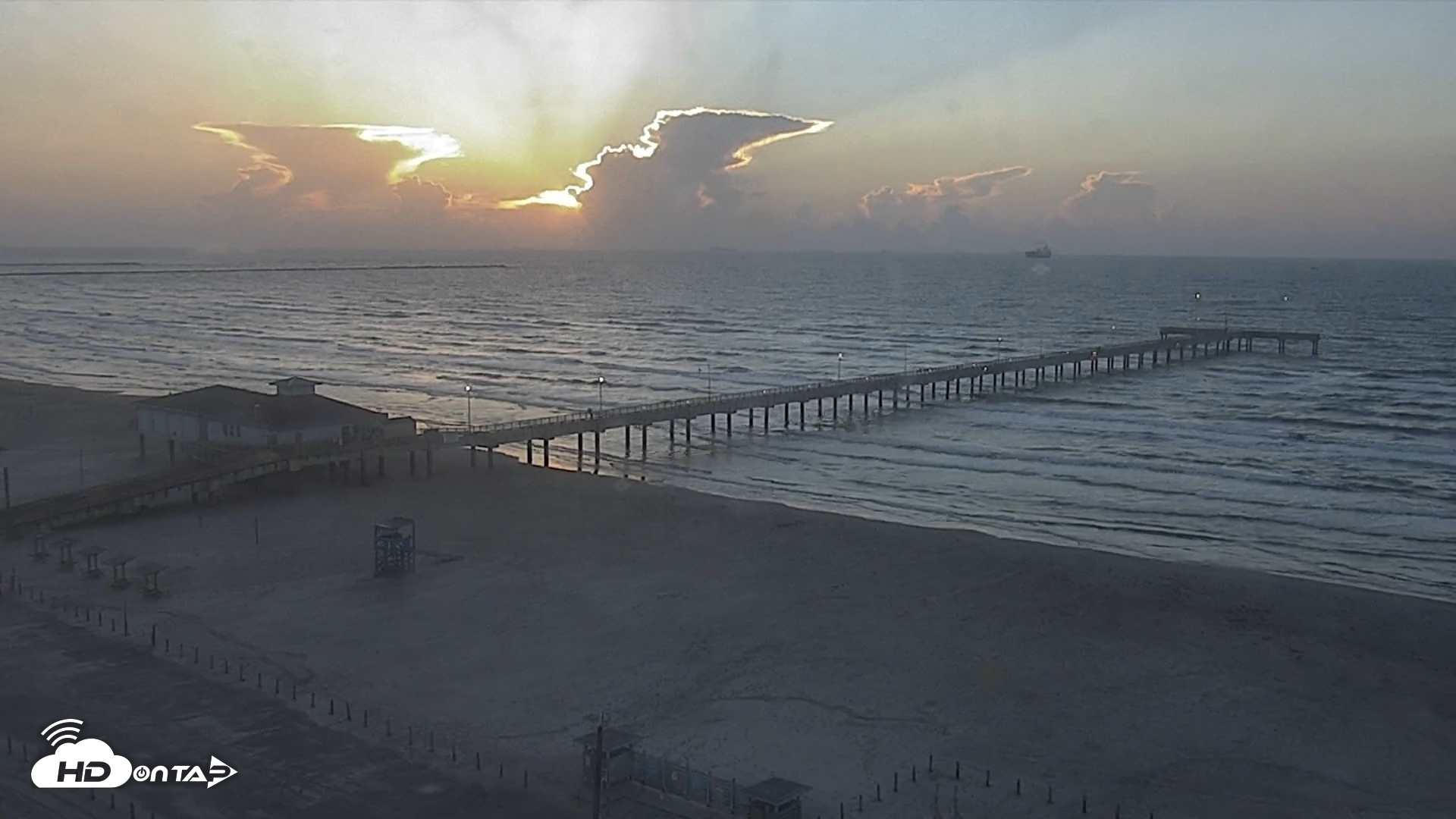 Snapshot of The Dunes - Port Aransas Live Beach Cam taken Sep 14, 2026, 7:23am CDT