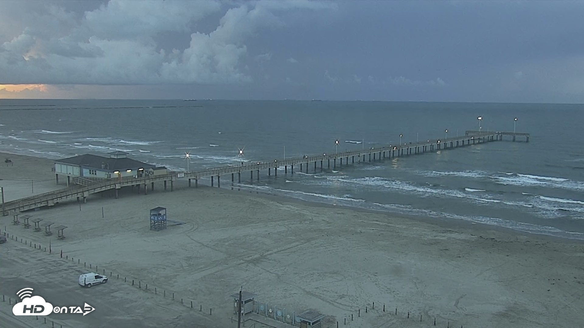 Snapshot of The Dunes - Port Aransas Live Beach Cam taken Sep 10, 2026, 7:25am CDT