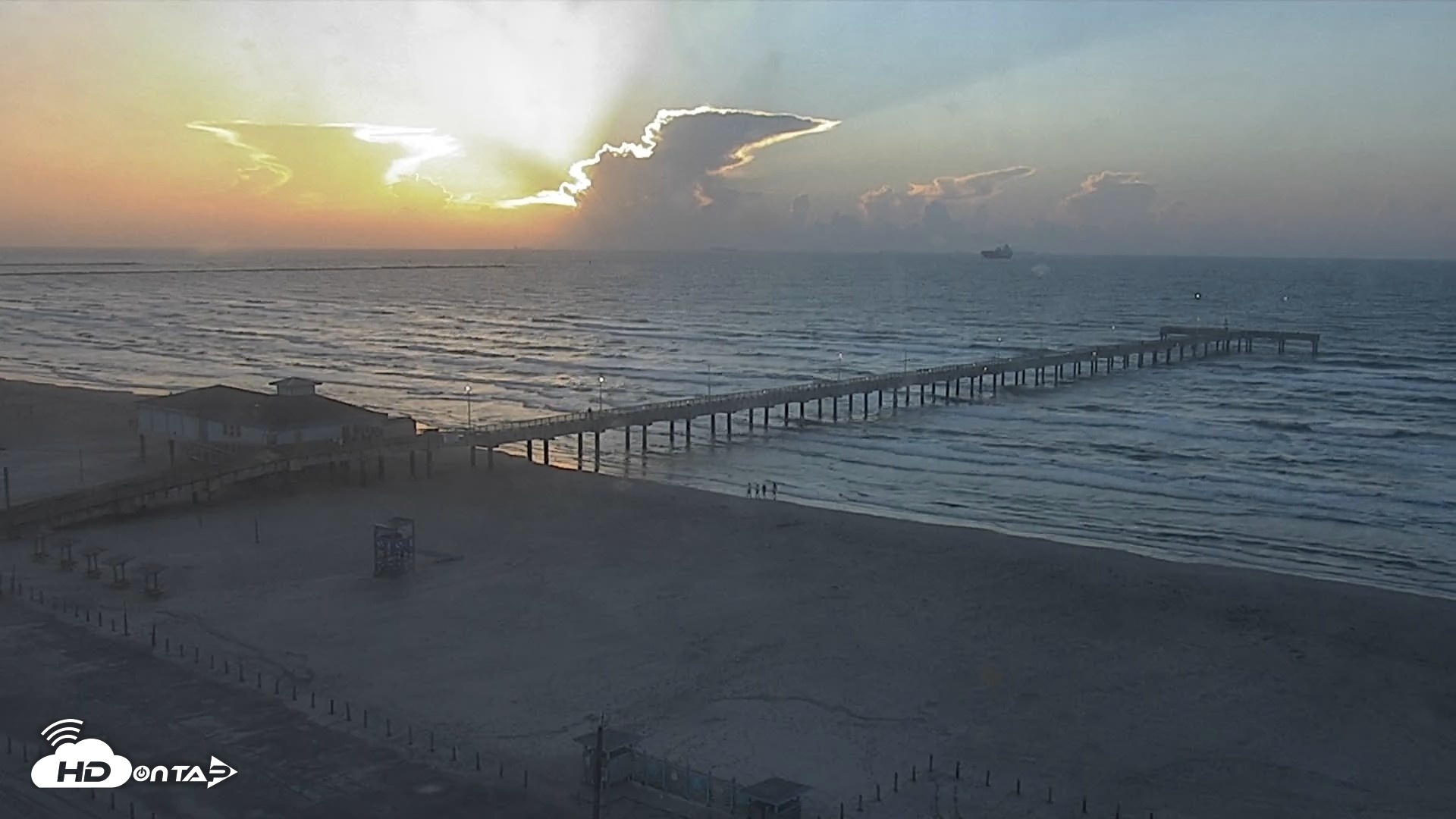 Snapshot of The Dunes - Port Aransas Live Beach Cam taken Sep 14, 2026, 7:28am CDT