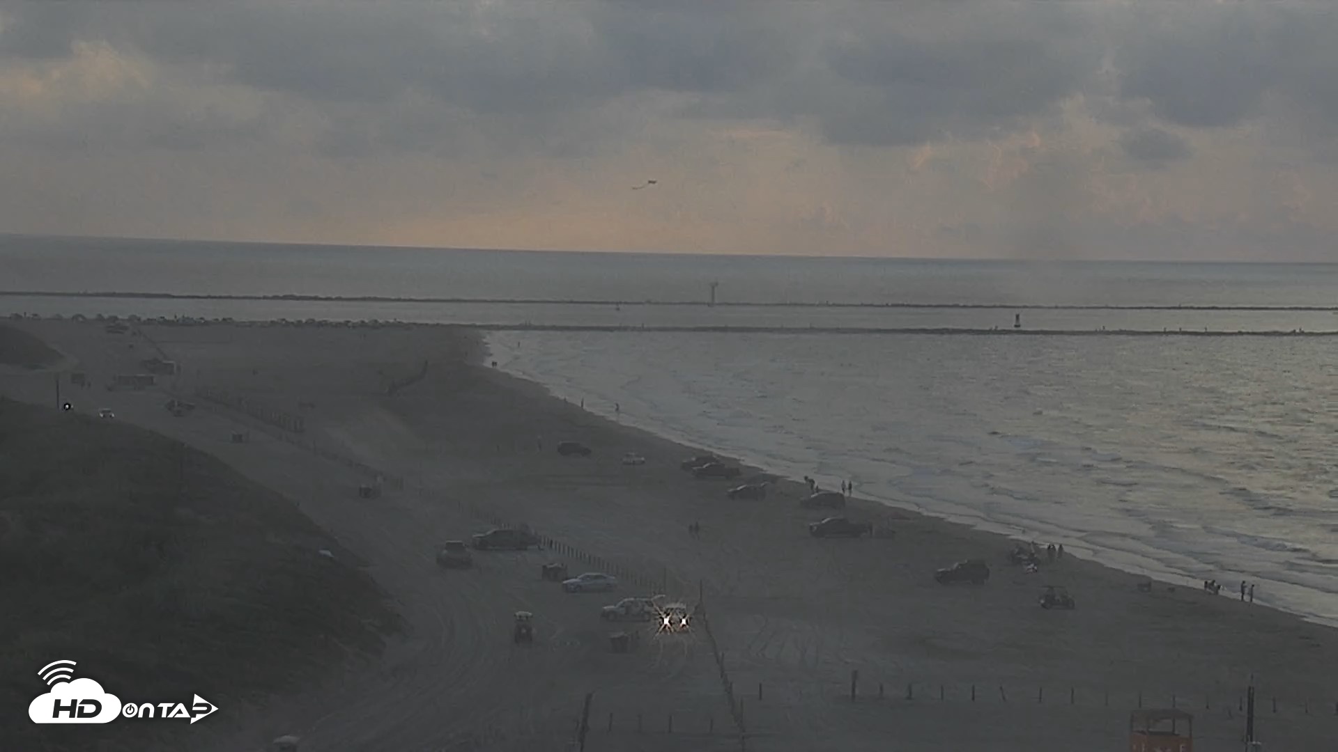 Snapshot of The Dunes - Port Aransas Live Beach Cam taken Sep 6, 2026, 7:51am CDT