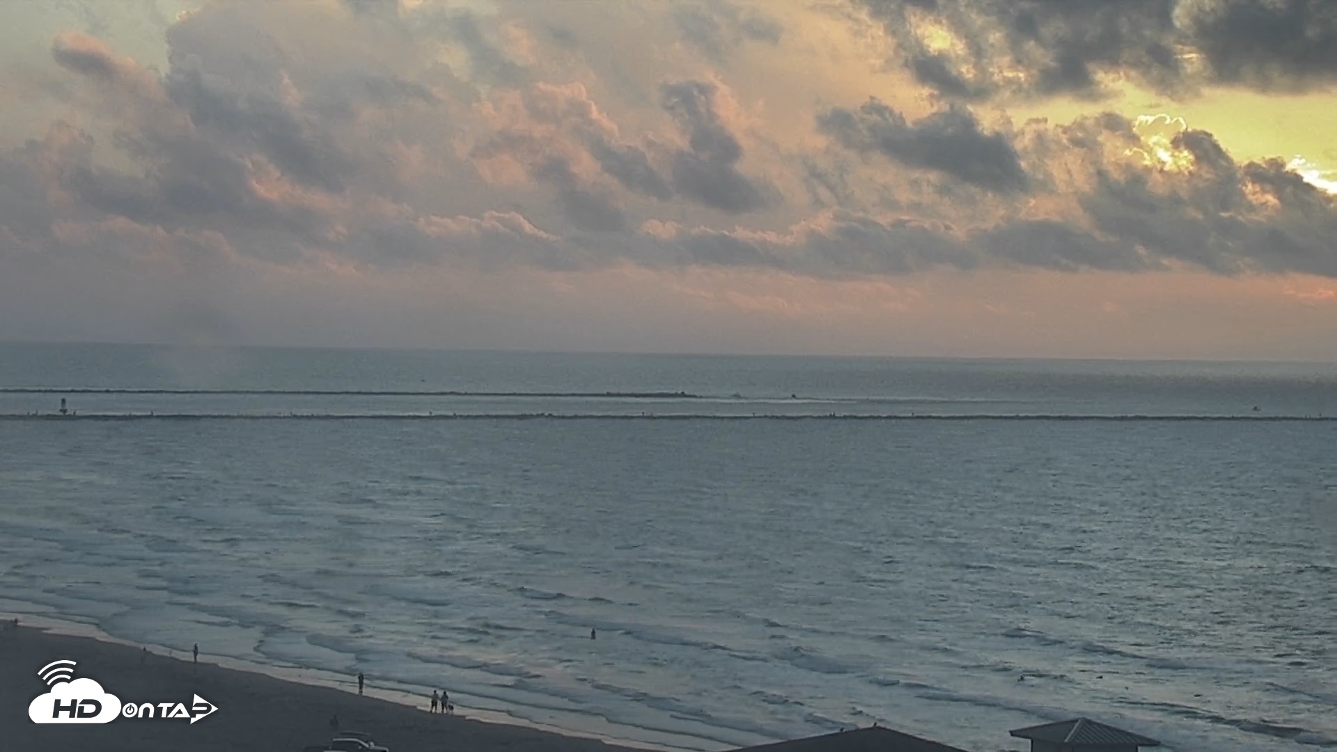 Snapshot of The Dunes - Port Aransas Live Beach Cam taken Sep 7, 2026, 7:18am CDT