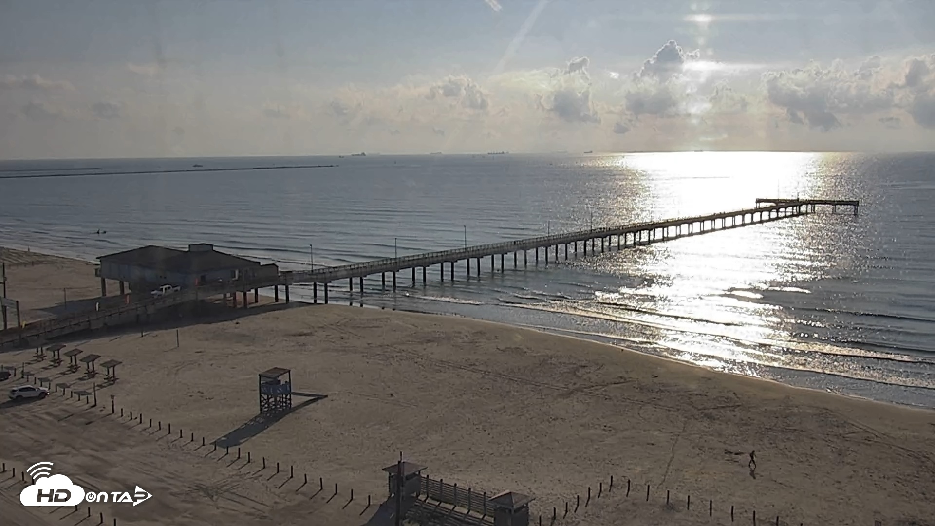 Snapshot of The Dunes - Port Aransas Live Beach Cam taken Oct 2, 2025, 9:13am CDT