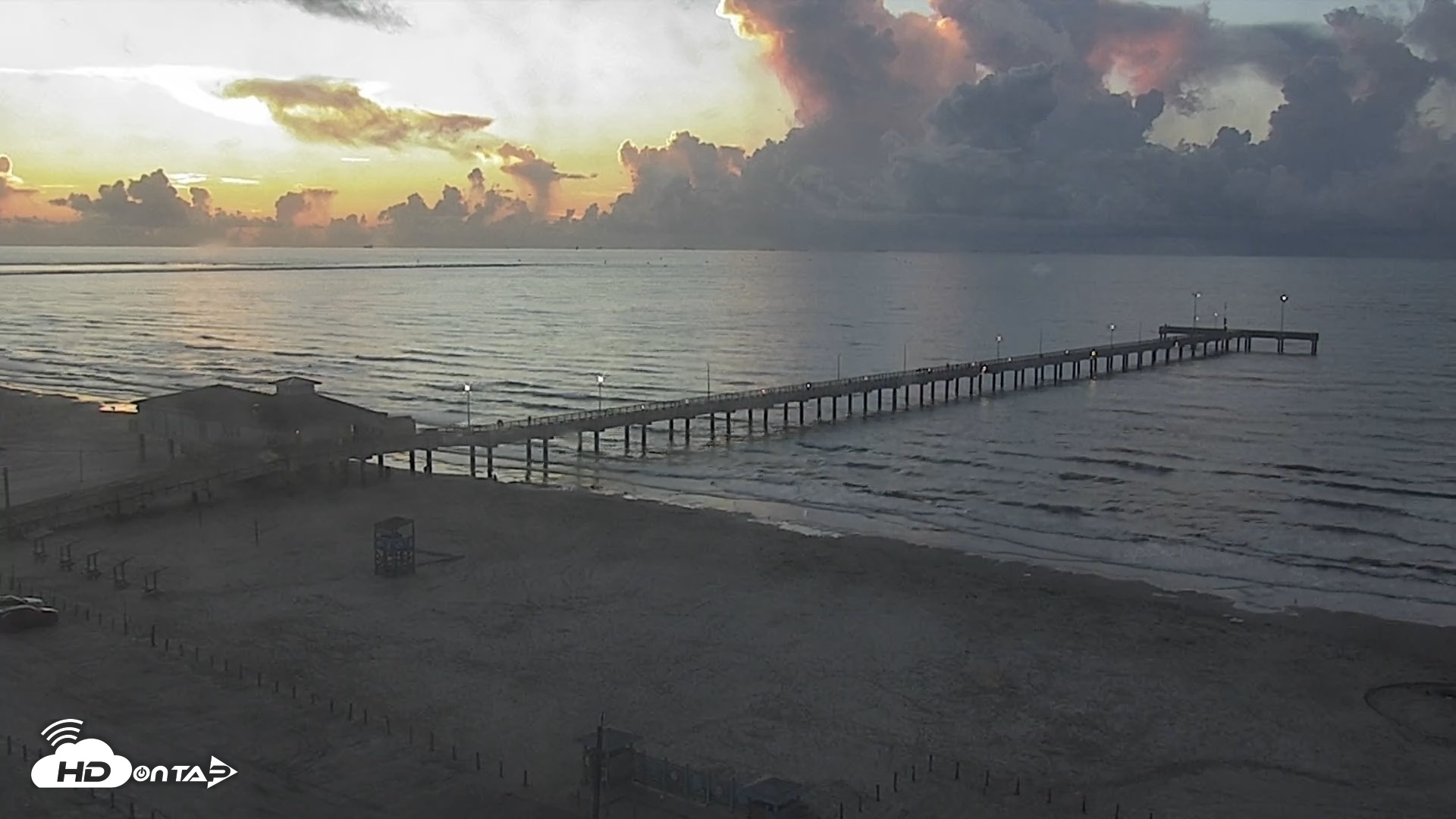 Snapshot of The Dunes - Port Aransas Live Beach Cam taken Aug 9, 2026, 6:52am CDT