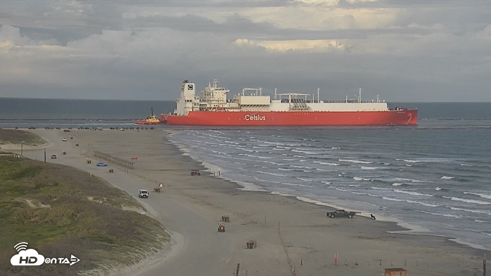 Snapshot of The Dunes - Port Aransas Live Beach Cam taken Oct 28, 2026, 6:13pm CDT