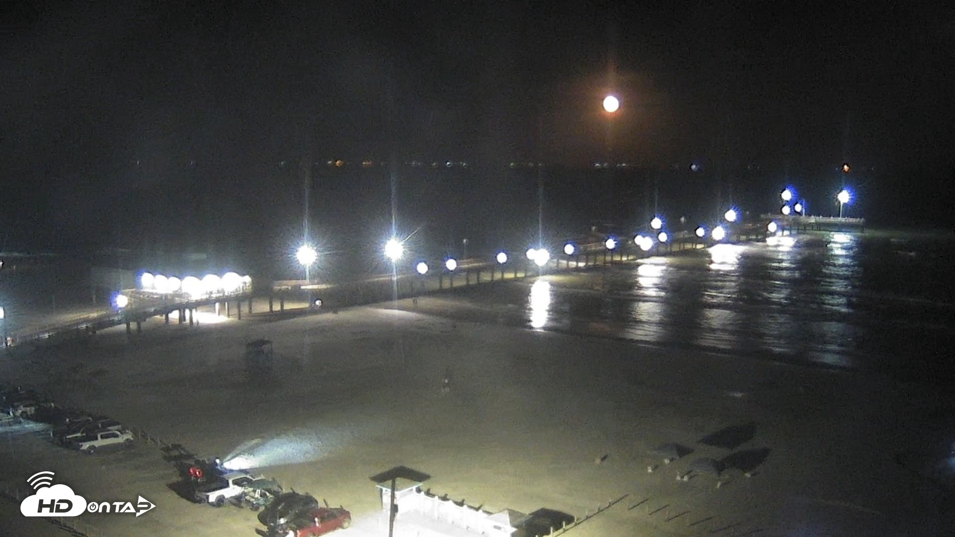 Snapshot of The Dunes - Port Aransas Live Beach Cam taken Jul 31, 2026, 10:04pm CDT