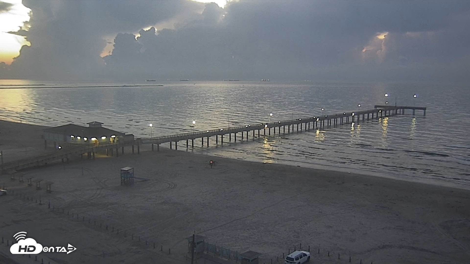 Snapshot of The Dunes - Port Aransas Live Beach Cam taken Aug 29, 2026, 6:56am CDT