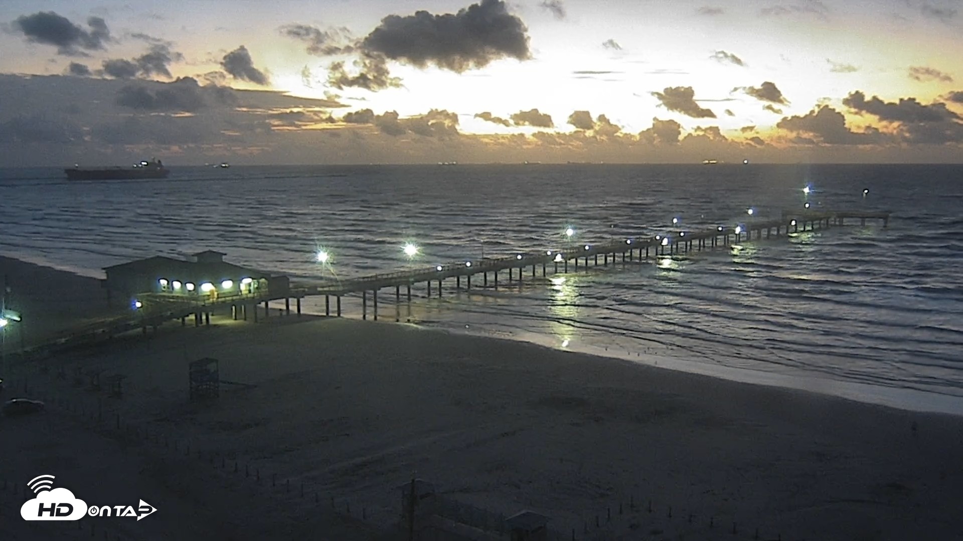 Snapshot of The Dunes - Port Aransas Live Beach Cam taken Oct 13, 2026, 7:03am CDT