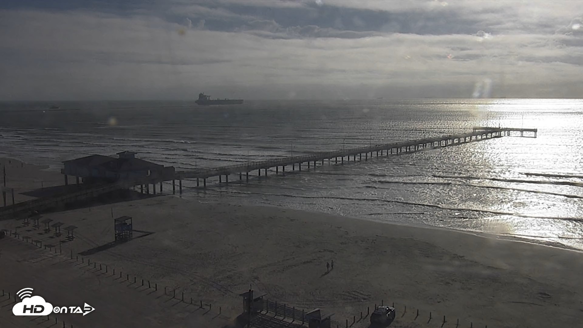 Snapshot of The Dunes - Port Aransas Live Beach Cam taken Oct 21, 2026, 9:31am CDT